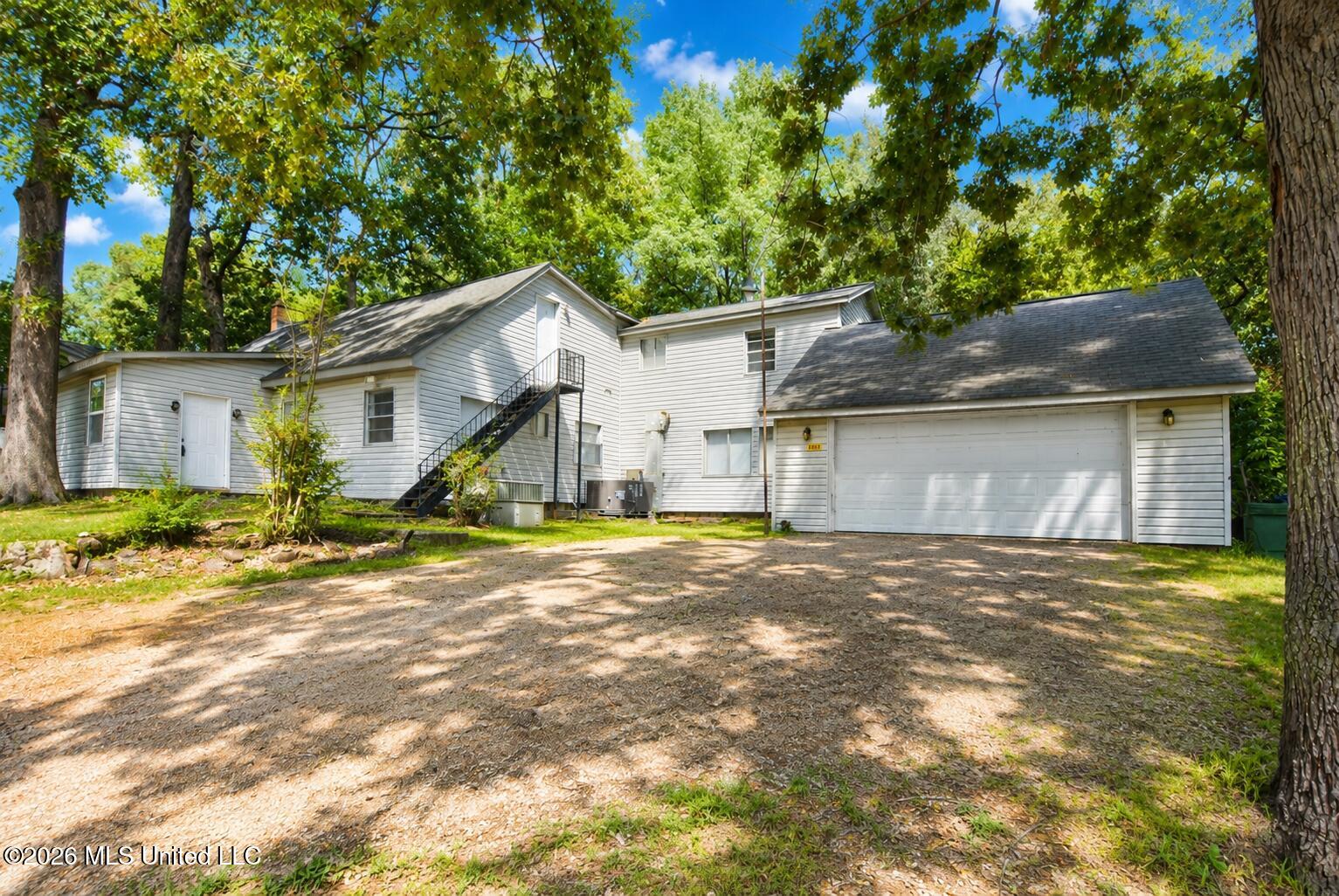 7530 Dogwood Lane Property Photo 1