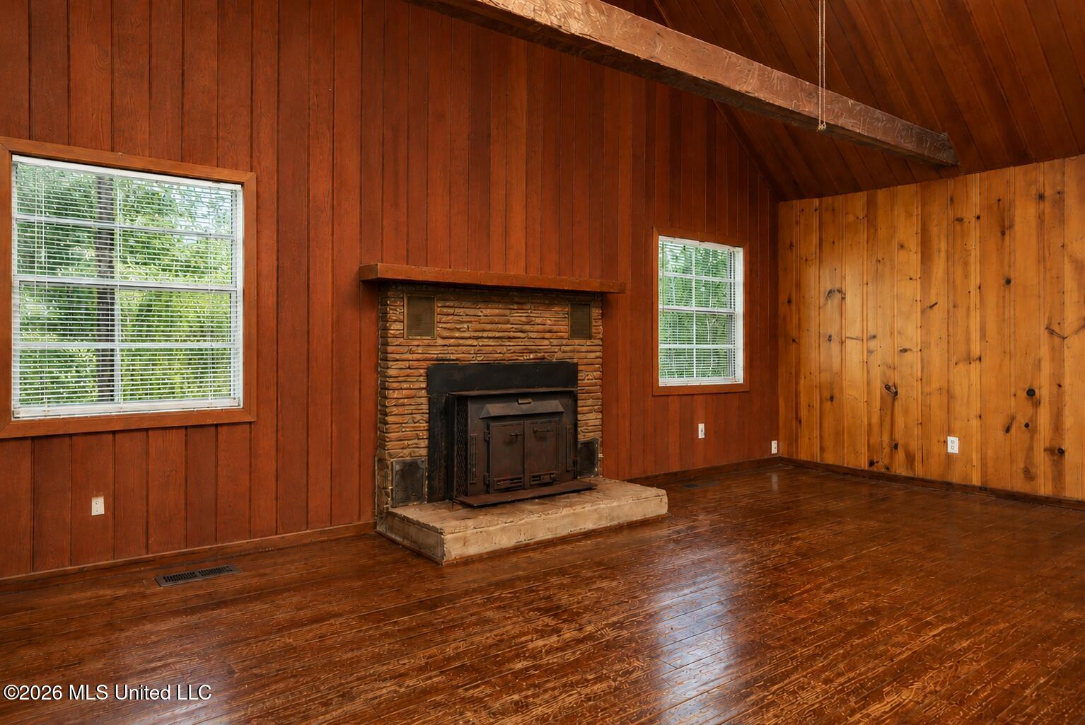 7530 Dogwood Lane Property Photo 7