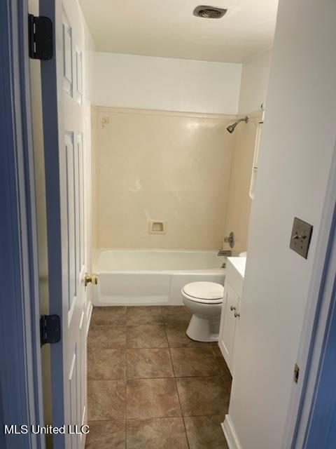 318 Porter Avenue Property Photo 5