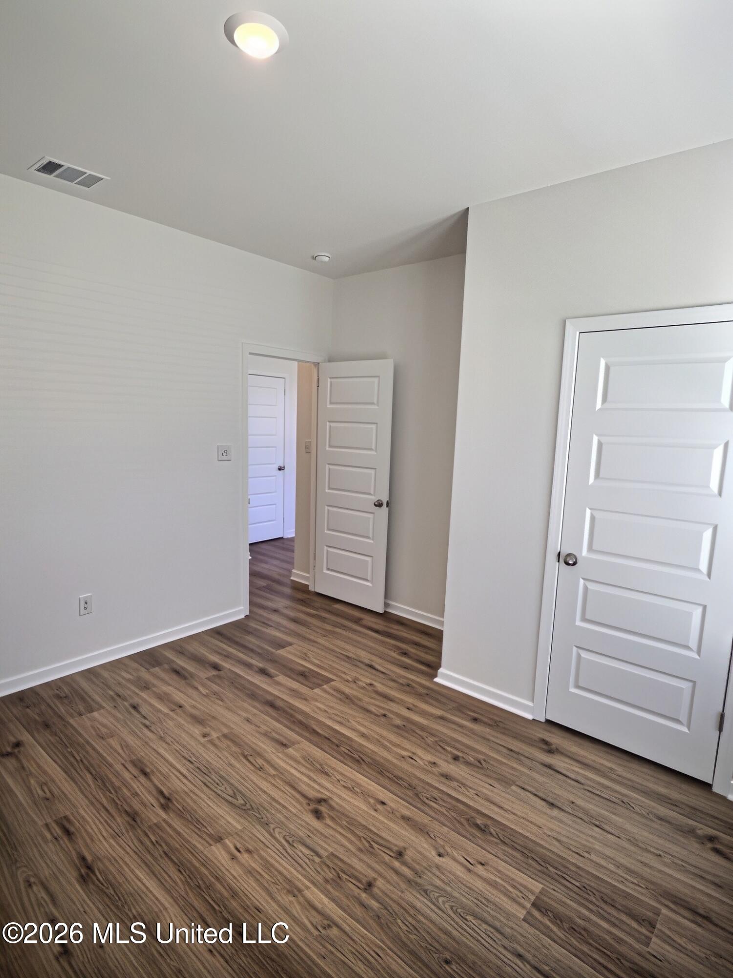 123 Everly Circle Property Photo 11