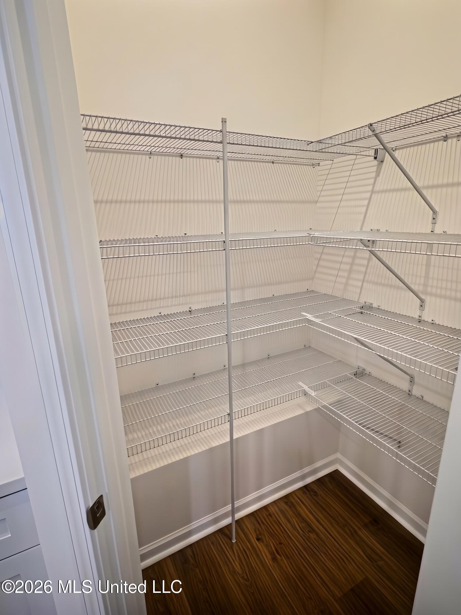 123 Everly Circle Property Photo 16