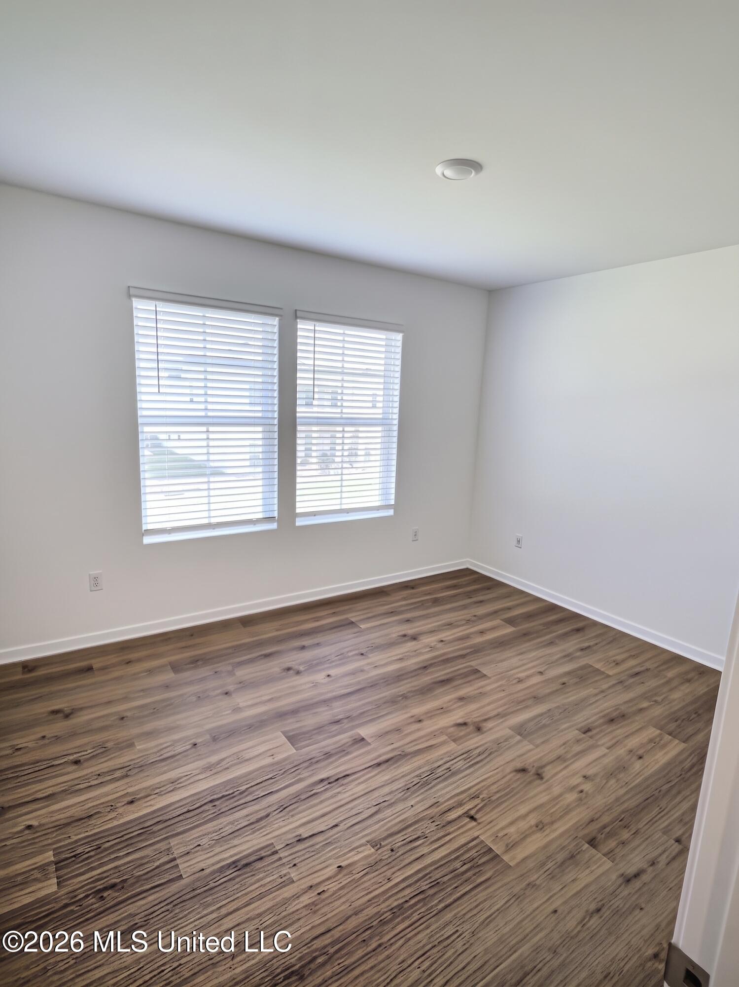123 Everly Circle Property Photo 33