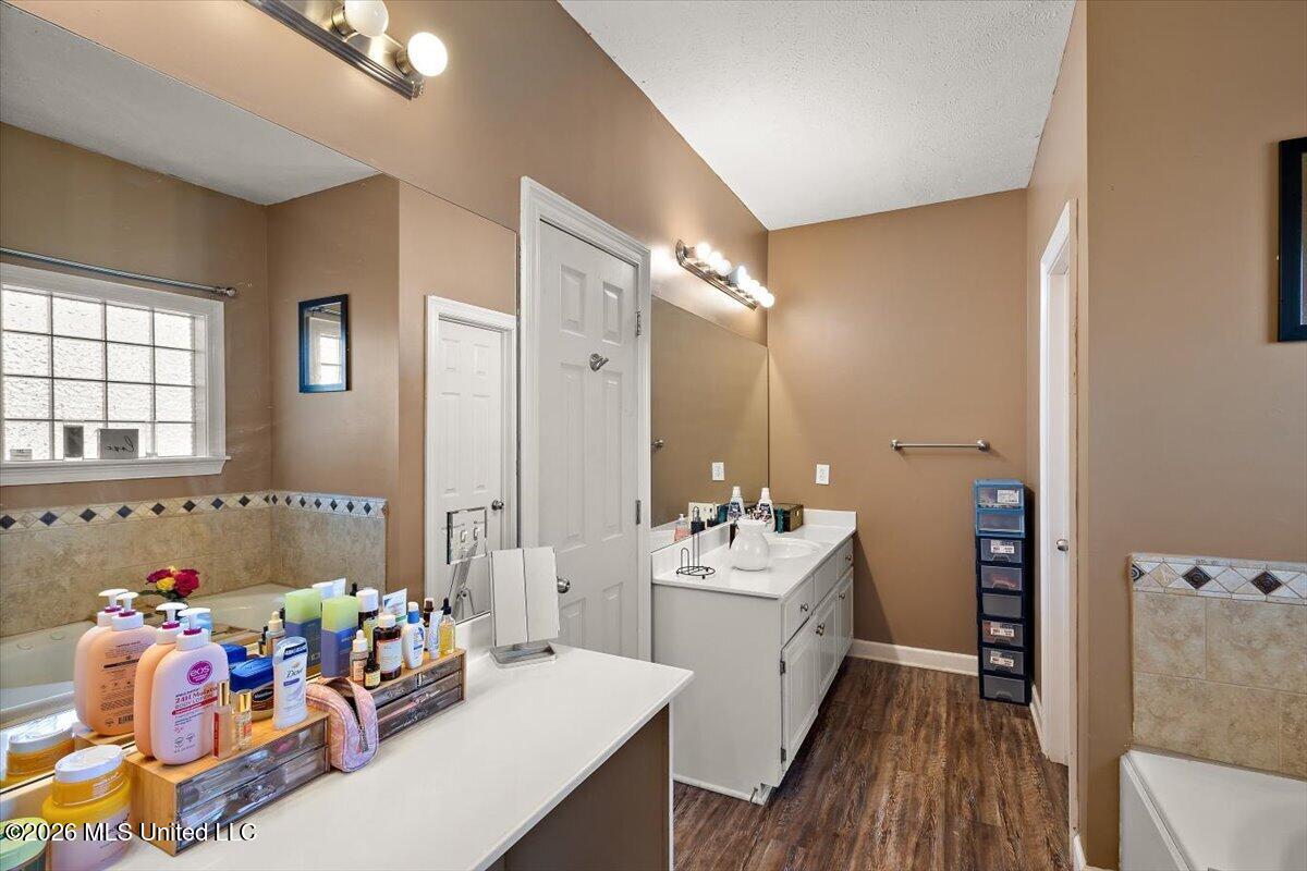 338 Mallory Drive Property Photo 20