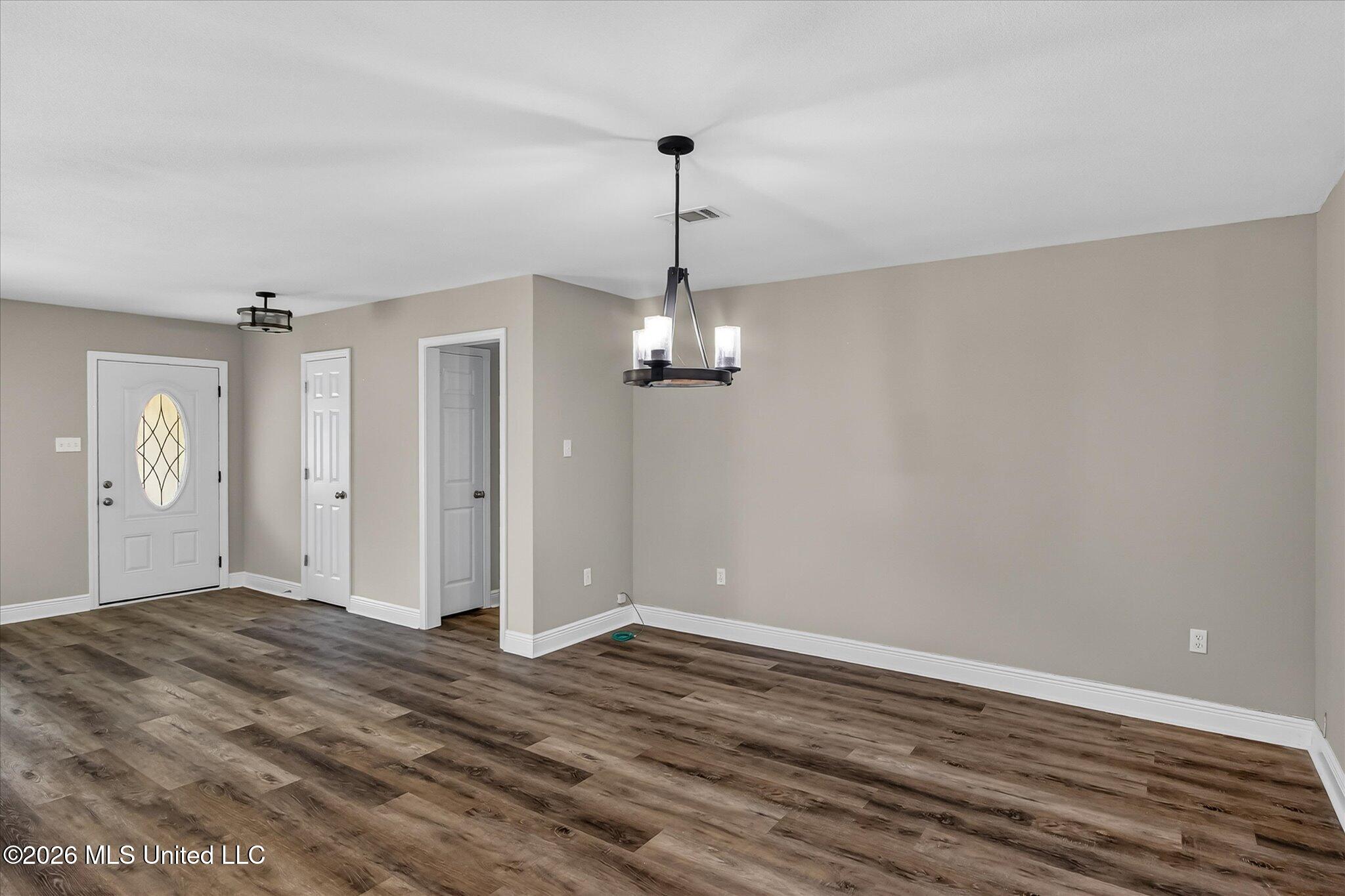 15396 Mimosa Drive Property Photo 19