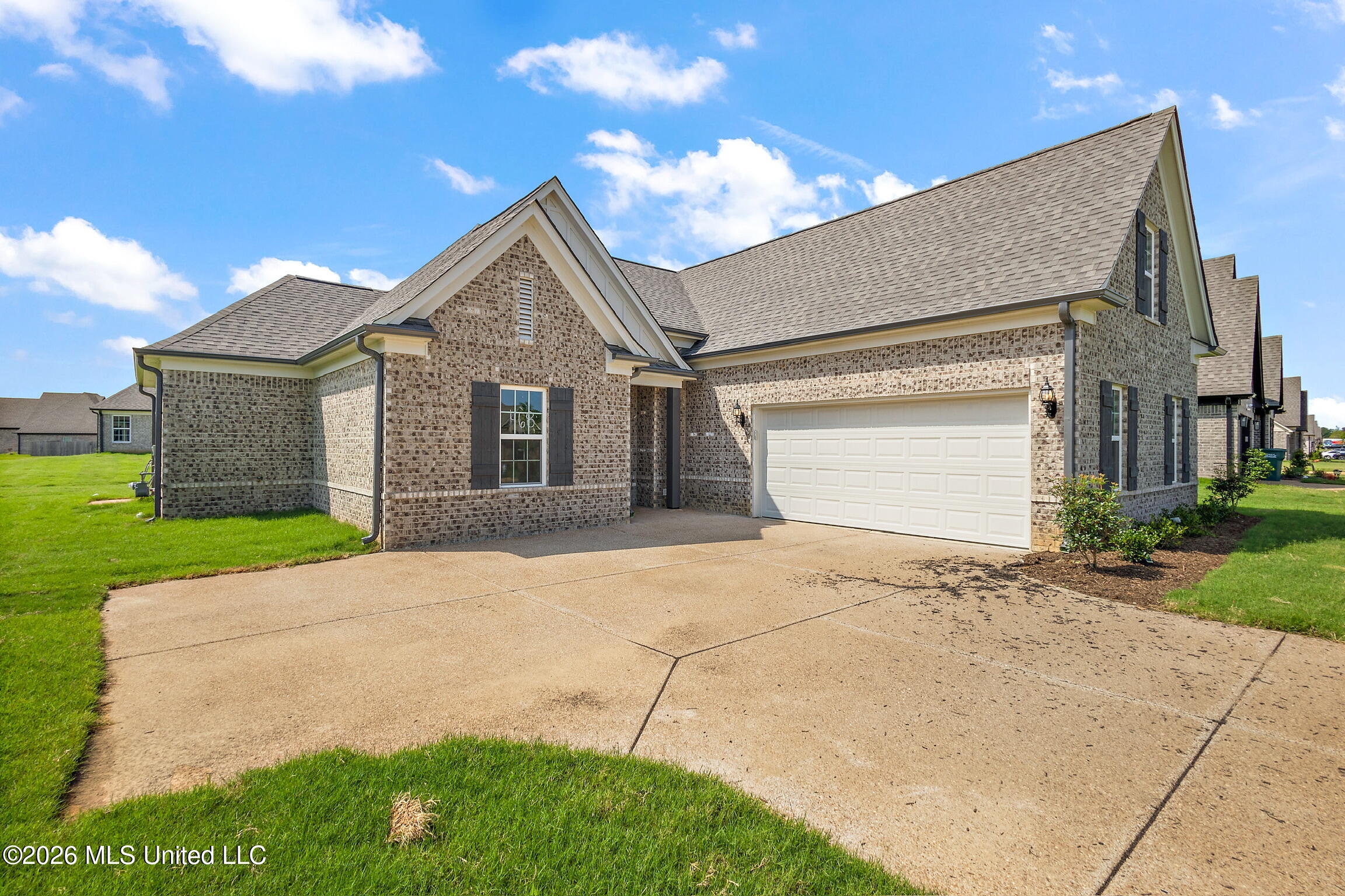 6448 Chloe Way Property Photo 3