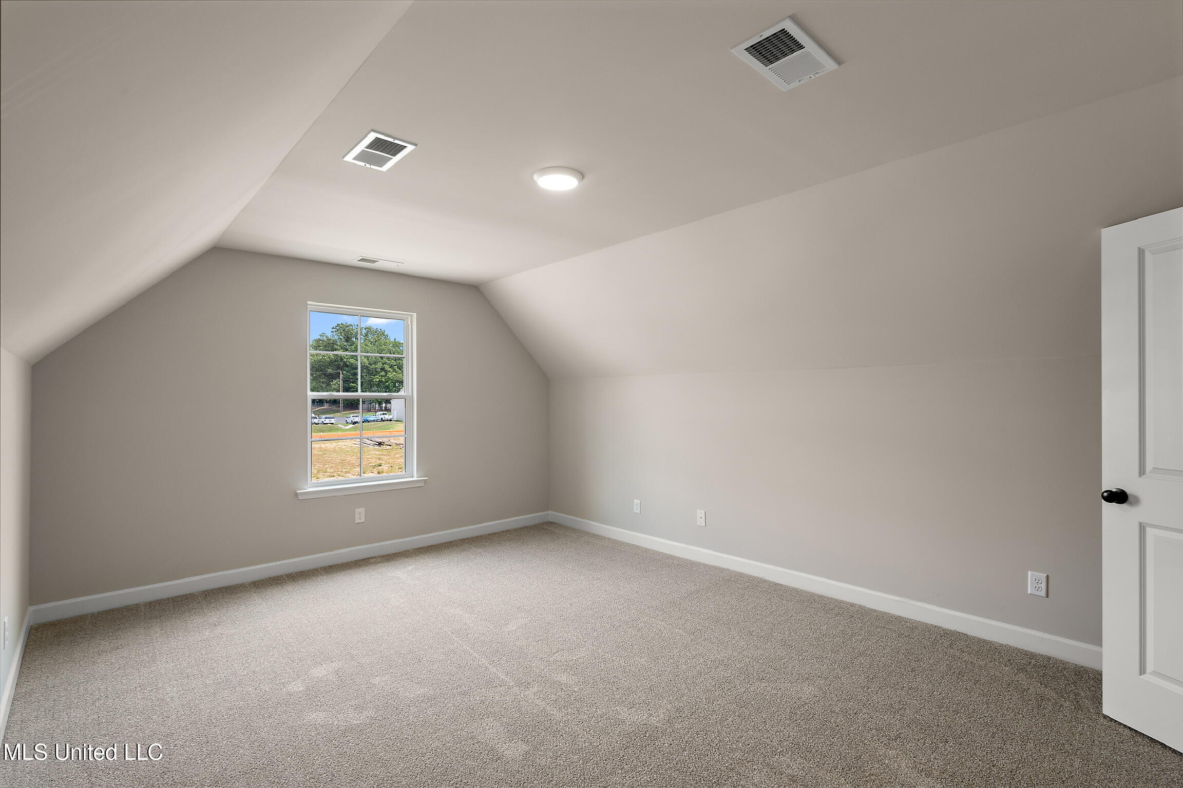 6448 Chloe Way Property Photo 21