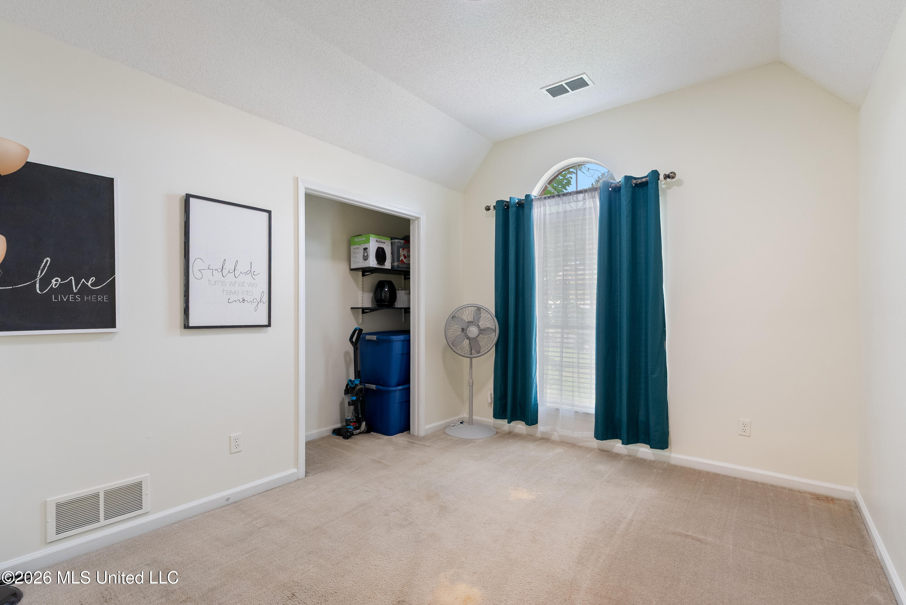 7823 S Chesterfield Drive Property Photo 21