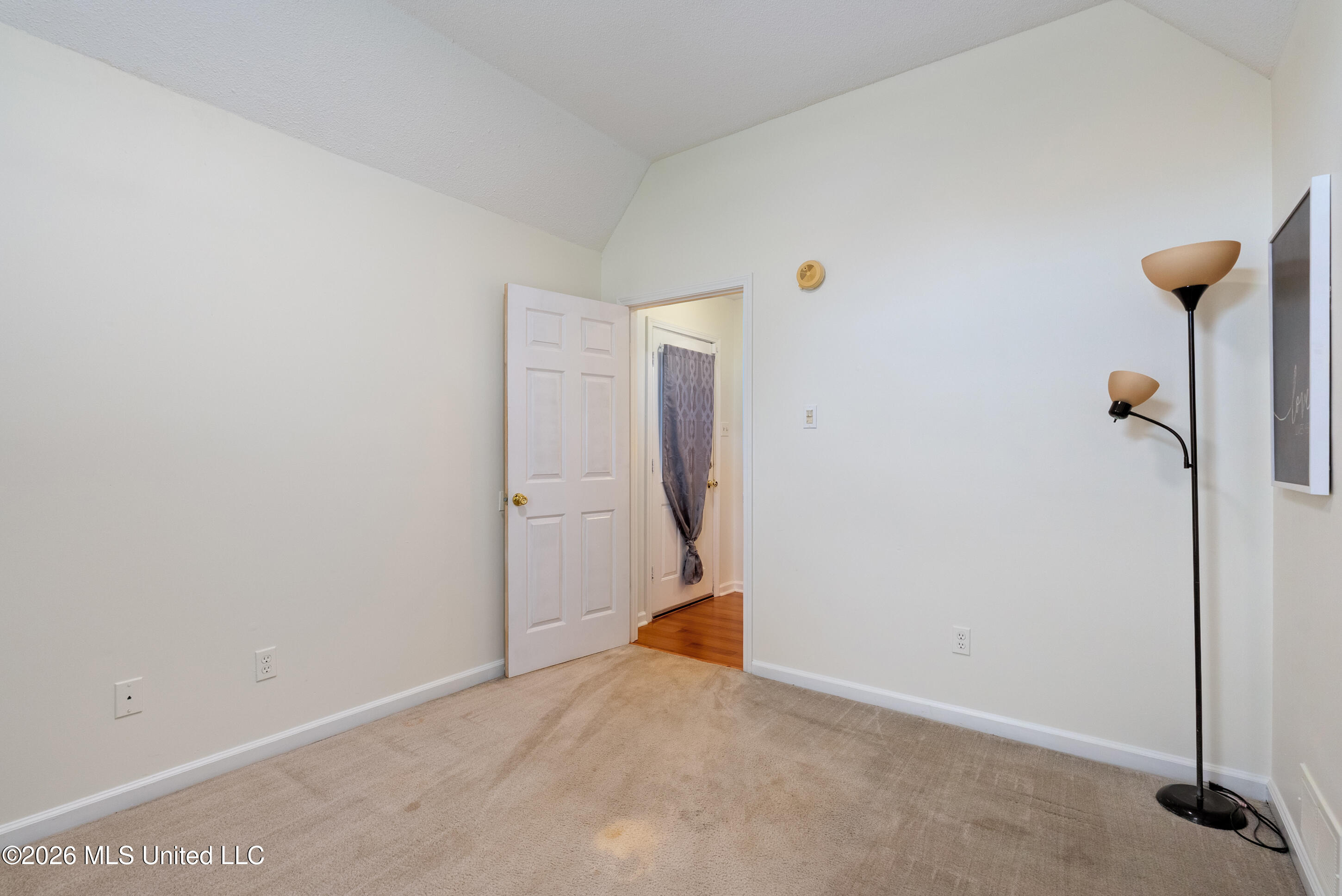 7823 S Chesterfield Drive Property Photo 22