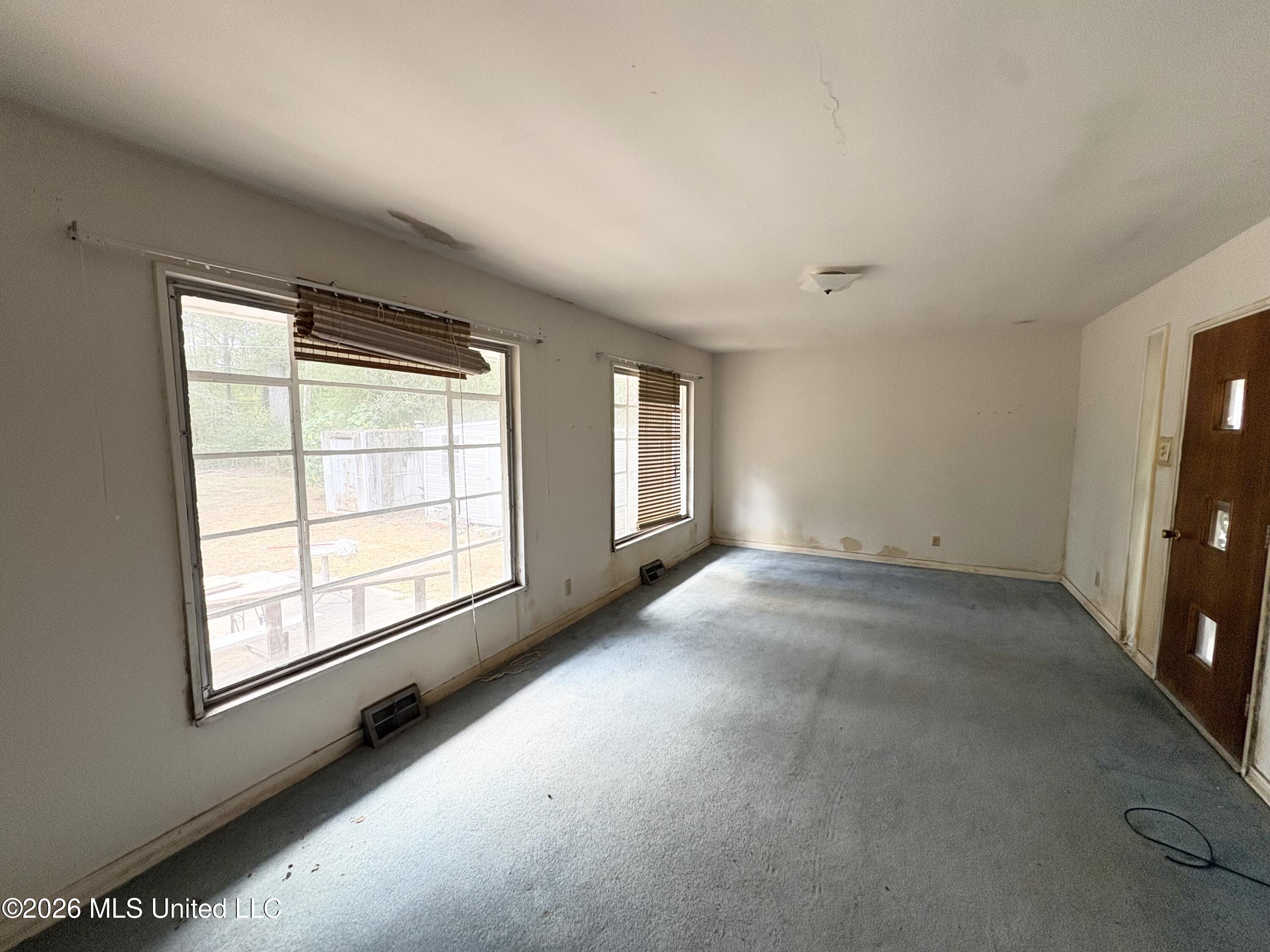 23 Longview Drive Property Photo 2