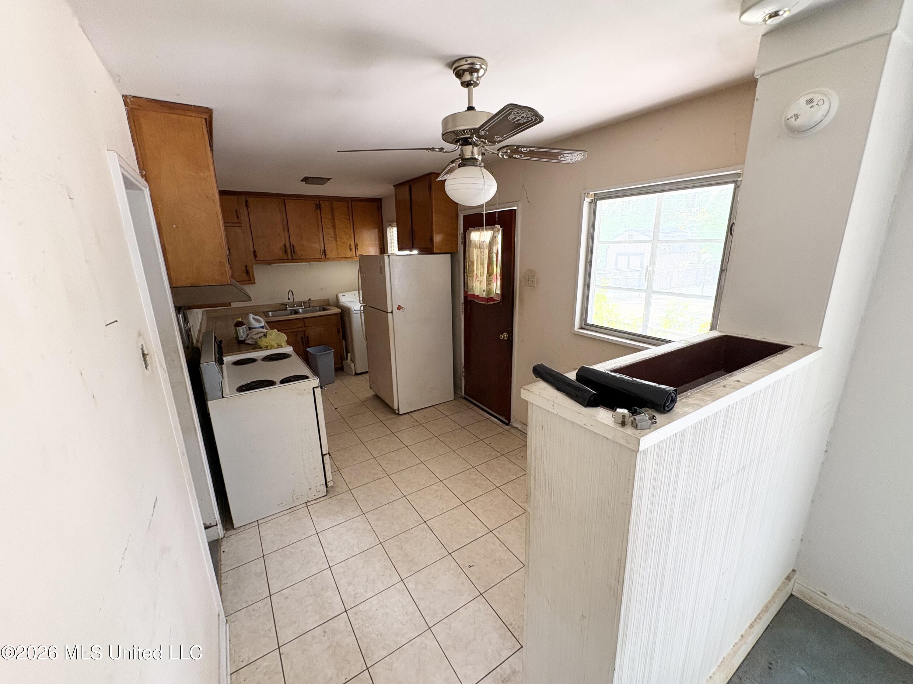 23 Longview Drive Property Photo 6