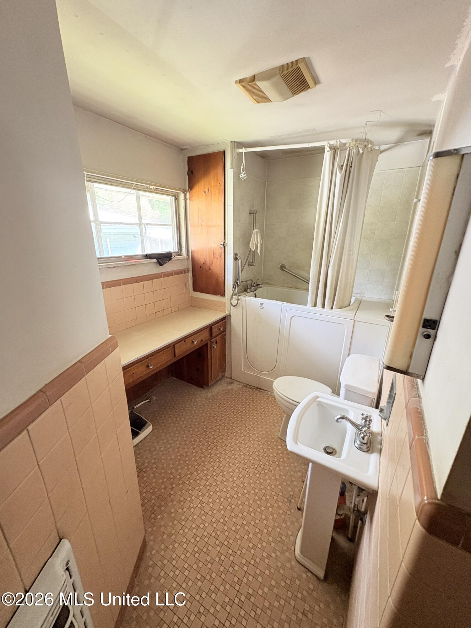 23 Longview Drive Property Photo 12