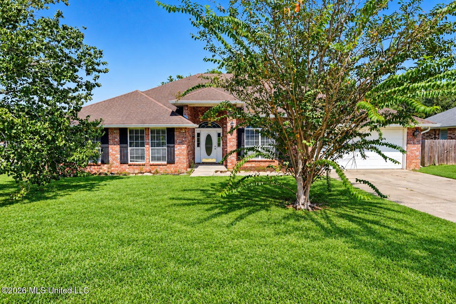 15414 Vick Road Property Photo 1