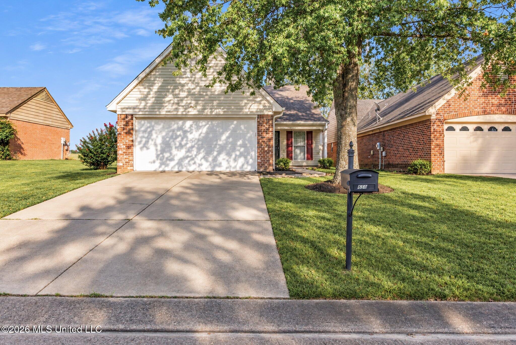 6500 Bentley Cove Property Photo 1