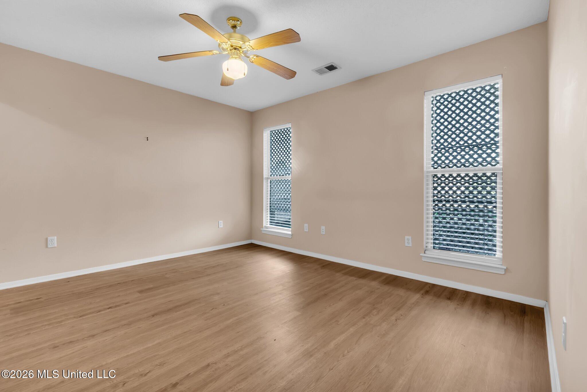 6500 Bentley Cove Property Photo 10
