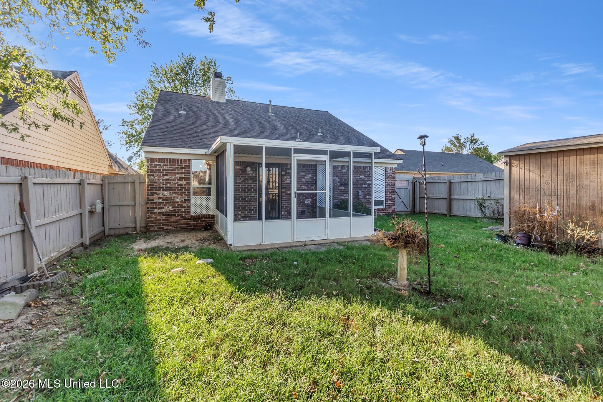 6500 Bentley Cove Property Photo 20