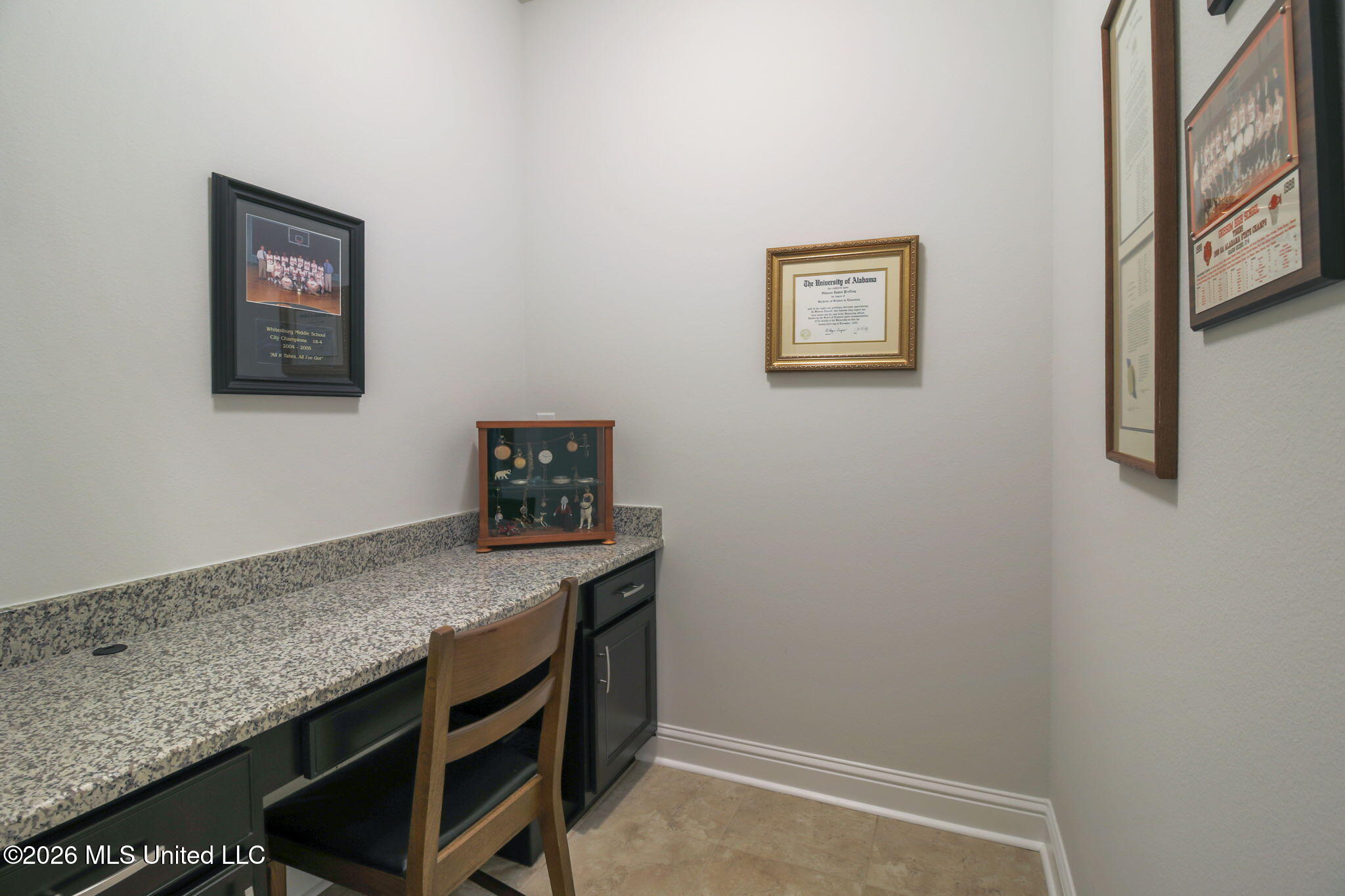 11657 Brookstone Drive Property Photo 9