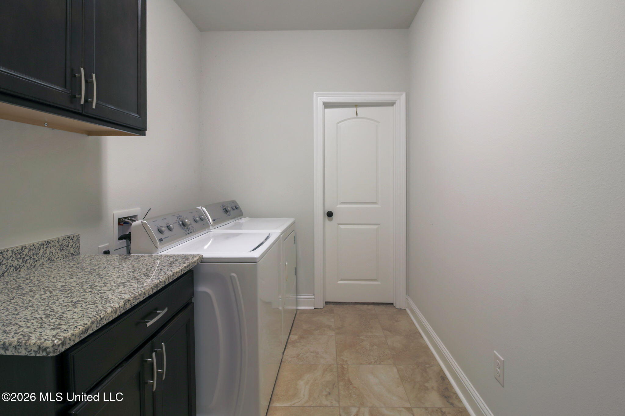 11657 Brookstone Drive Property Photo 16