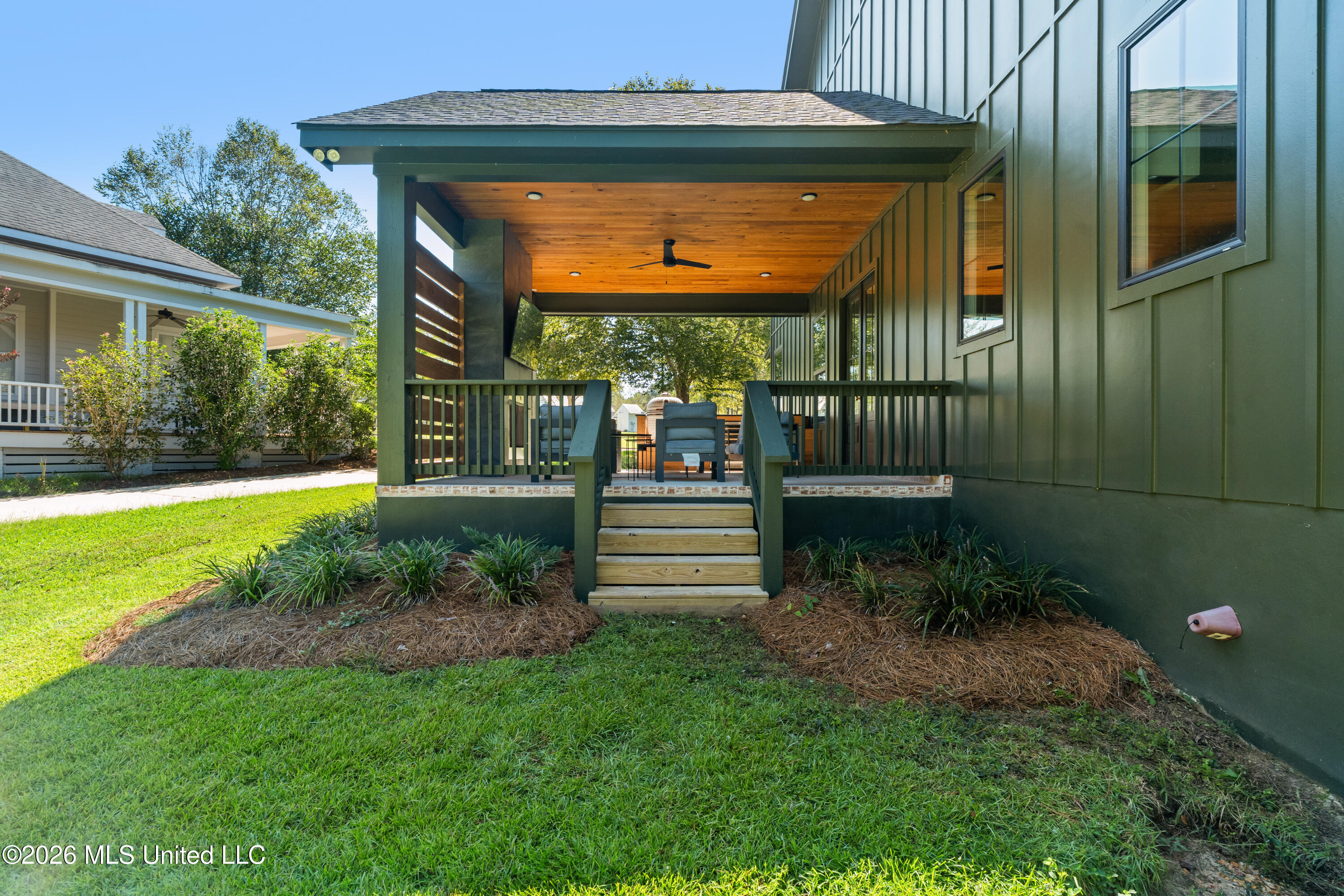 30 May Apple Avenue Property Photo 52