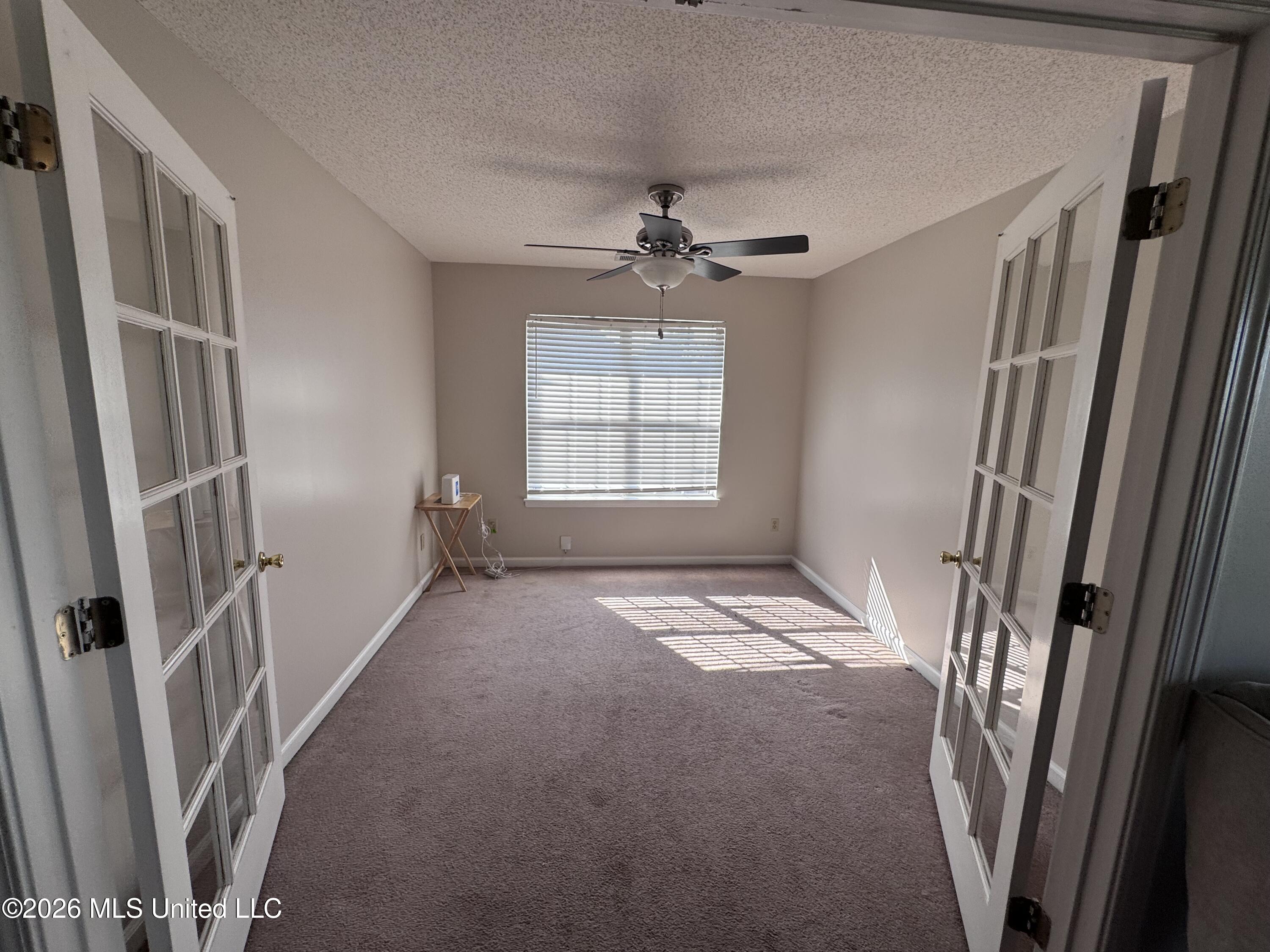 1844 Thomas Street Property Photo 4