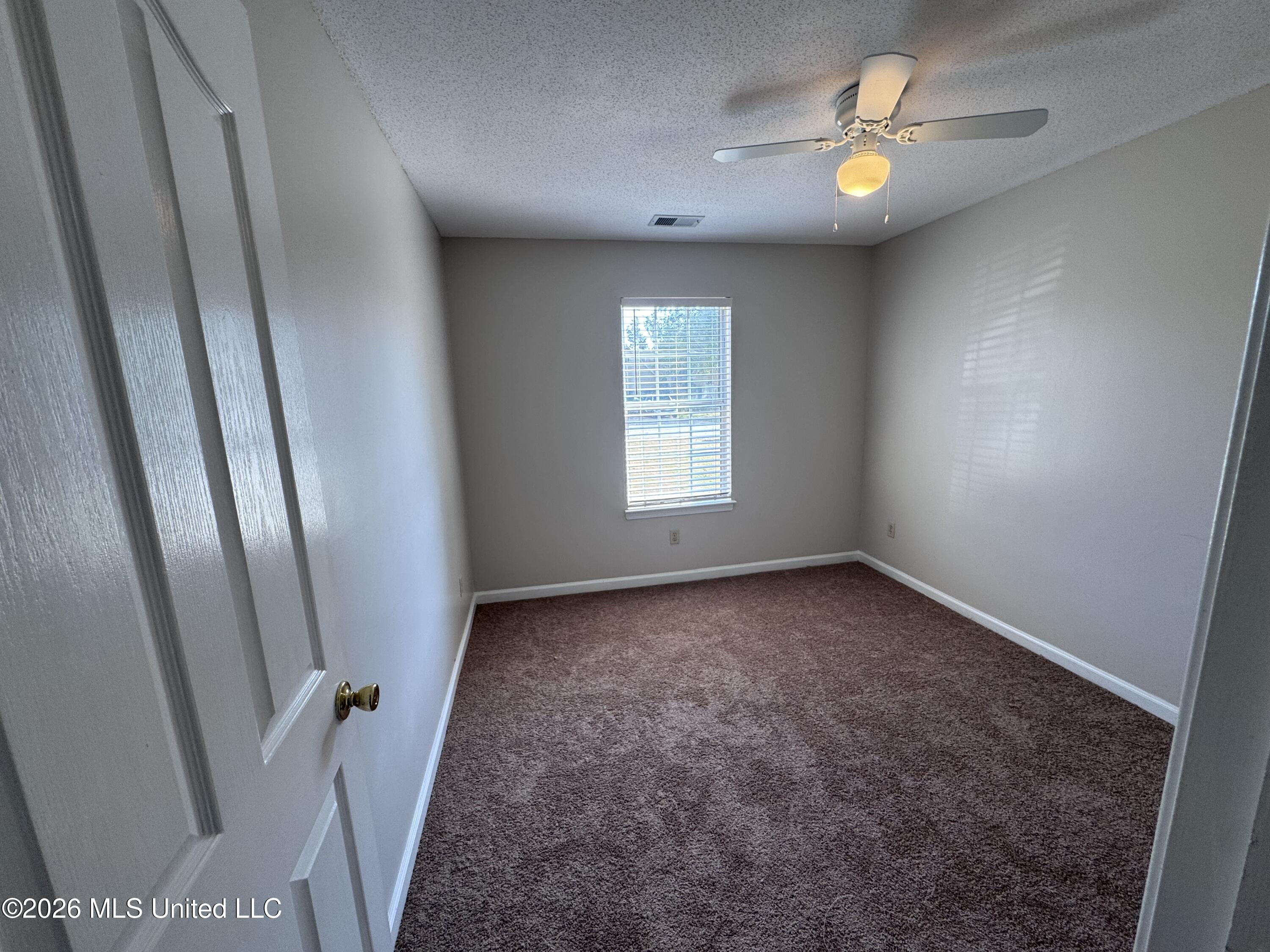1844 Thomas Street Property Photo 16