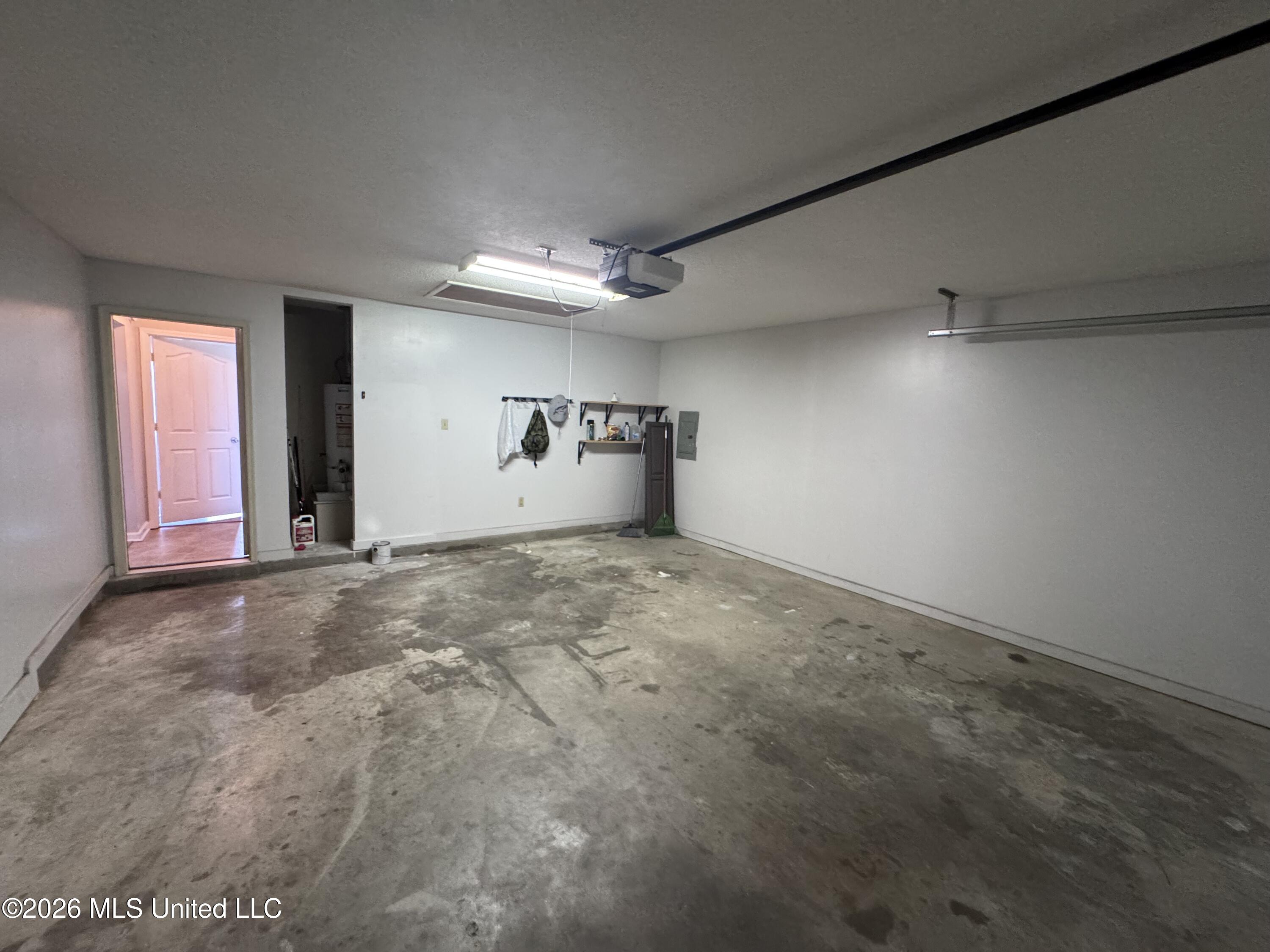 1844 Thomas Street Property Photo 18