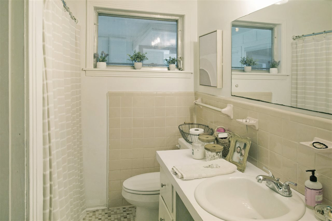 301 N Church Street Property Photo 21