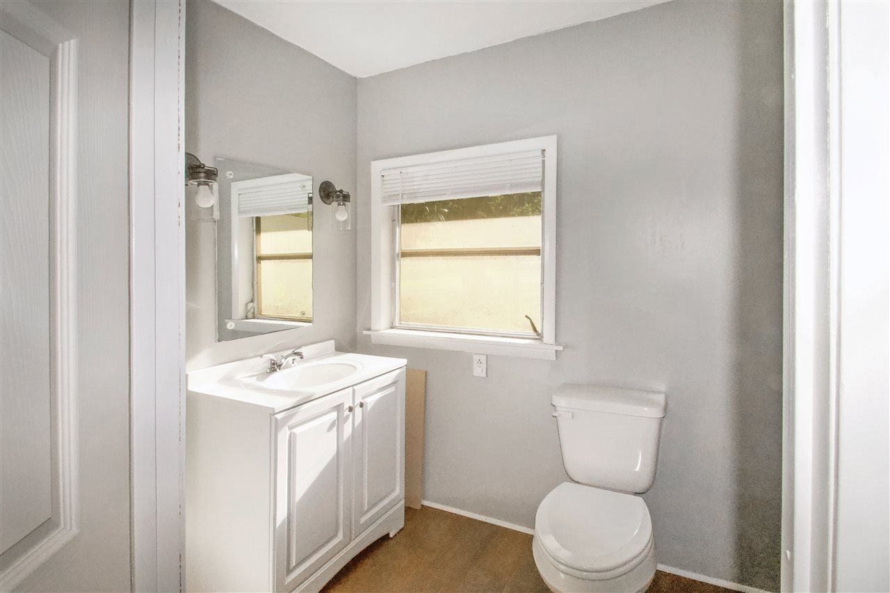 301 N Church Street Property Photo 25