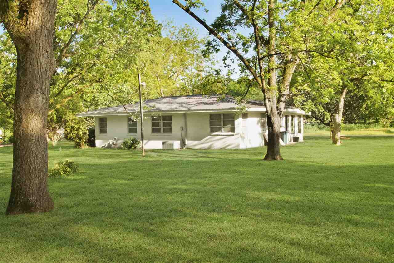 301 N Church Street Property Photo 32