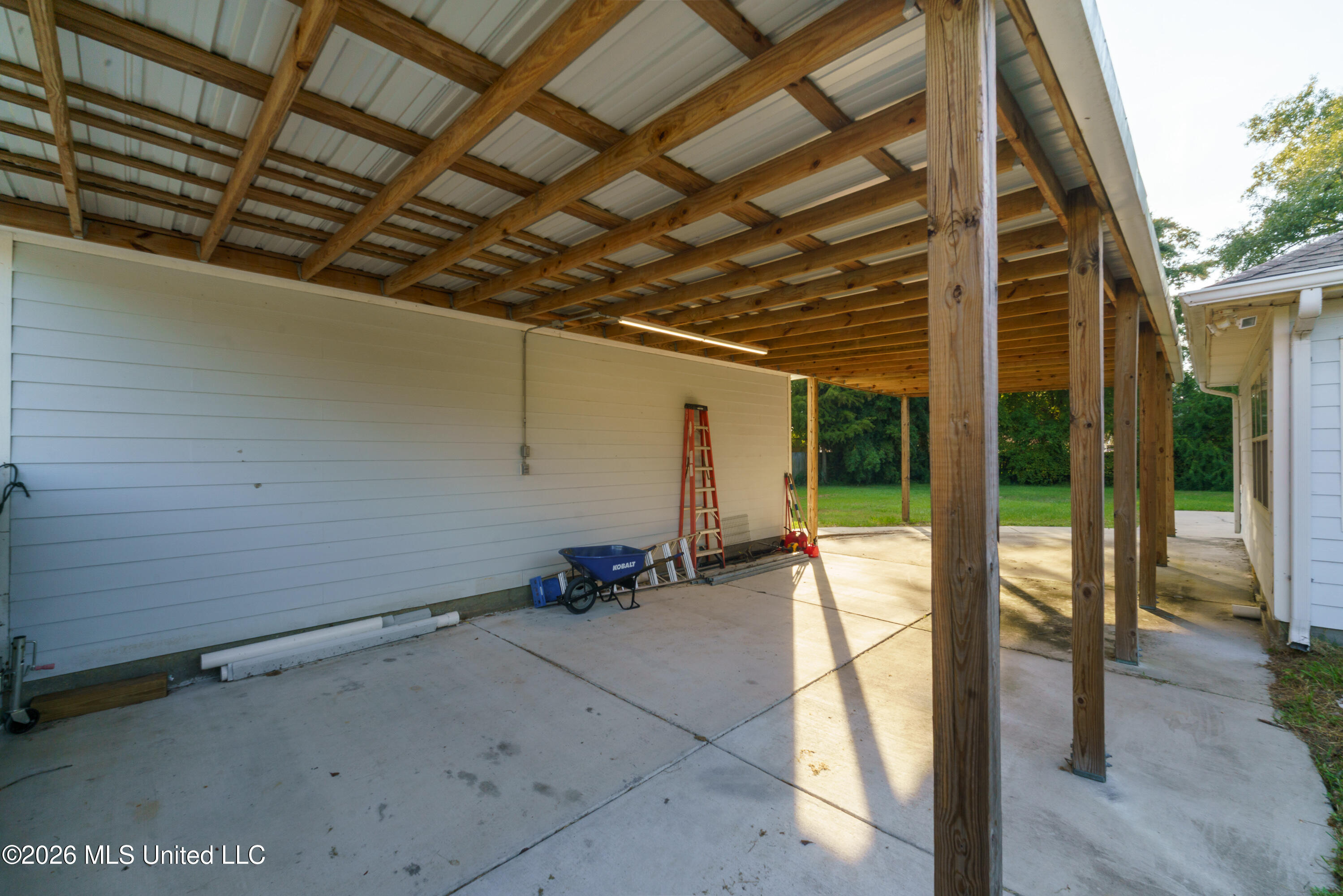 600 Highland Drive Property Photo 28