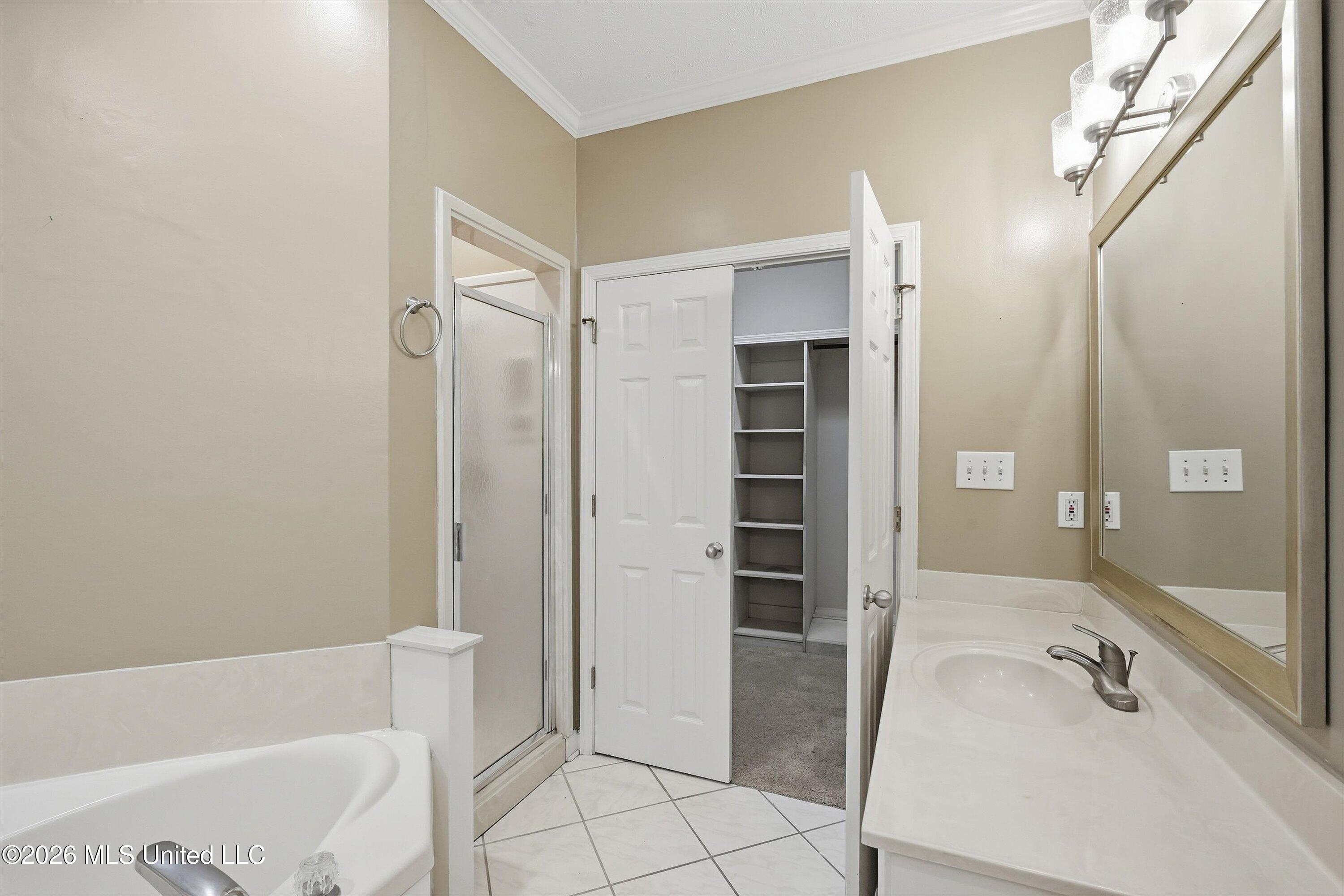 212 Deerfield Club Drive Property Photo 19
