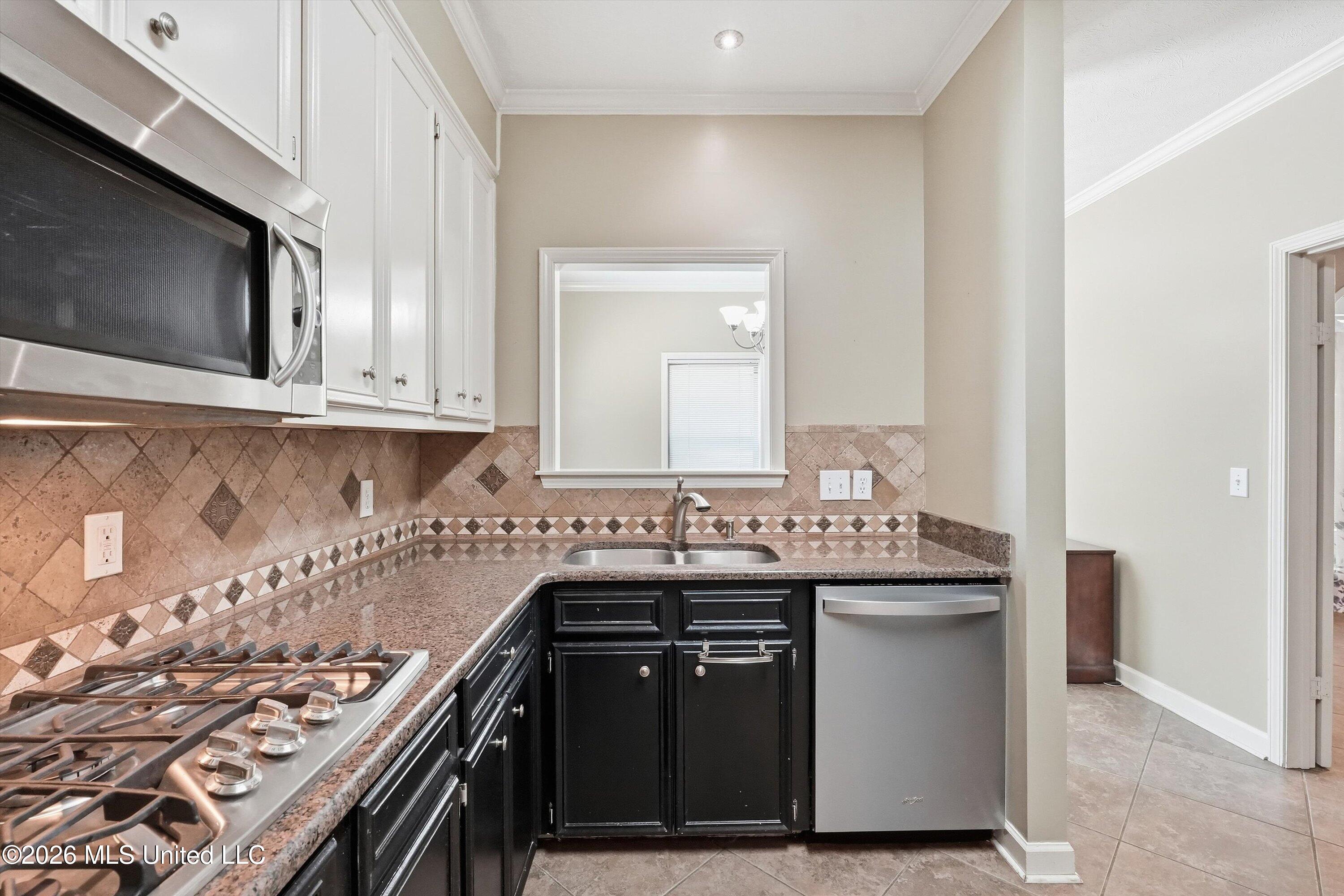 212 Deerfield Club Drive Property Photo 31