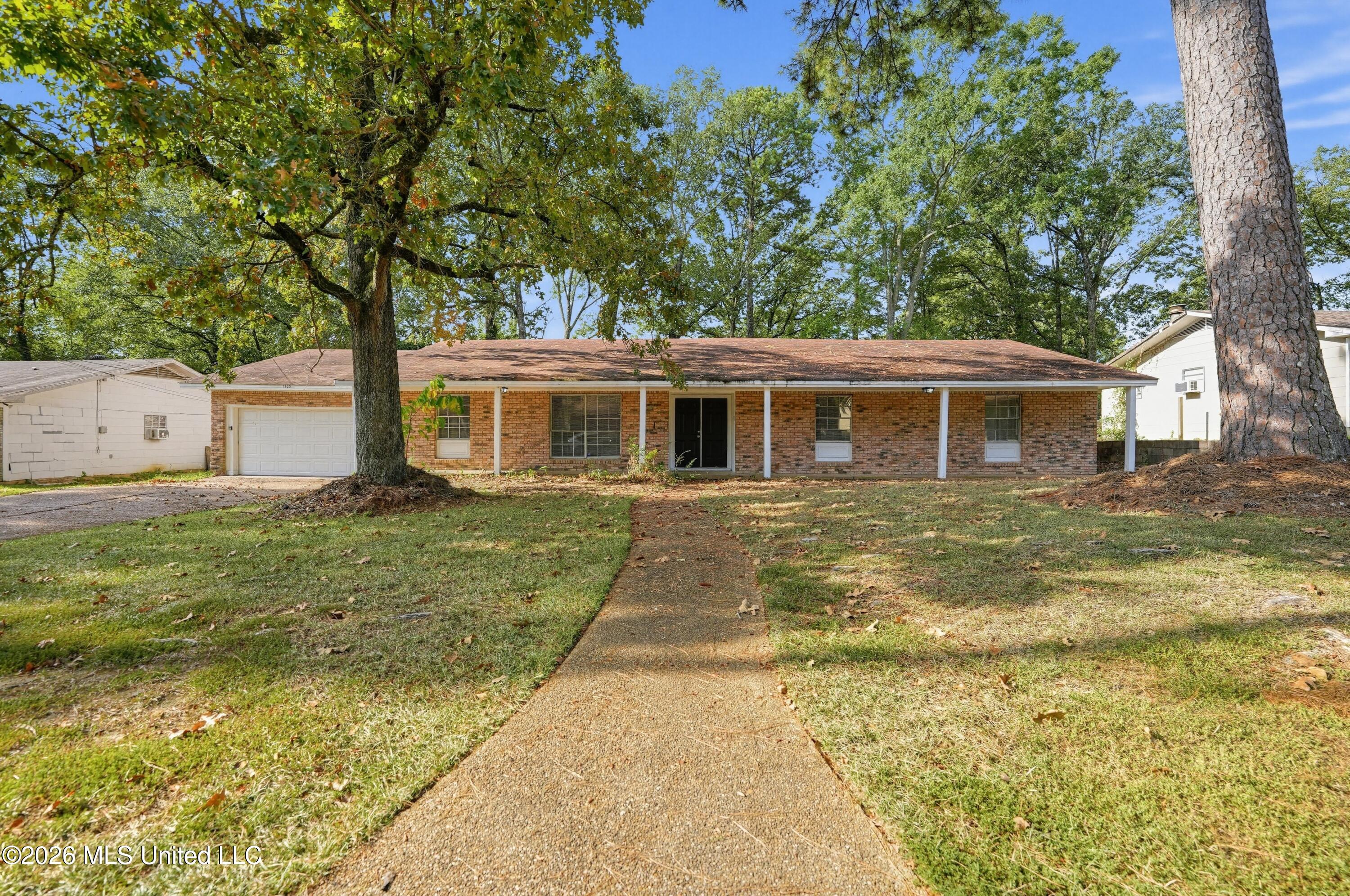1133 Dardanelle Drive Property Photo 1