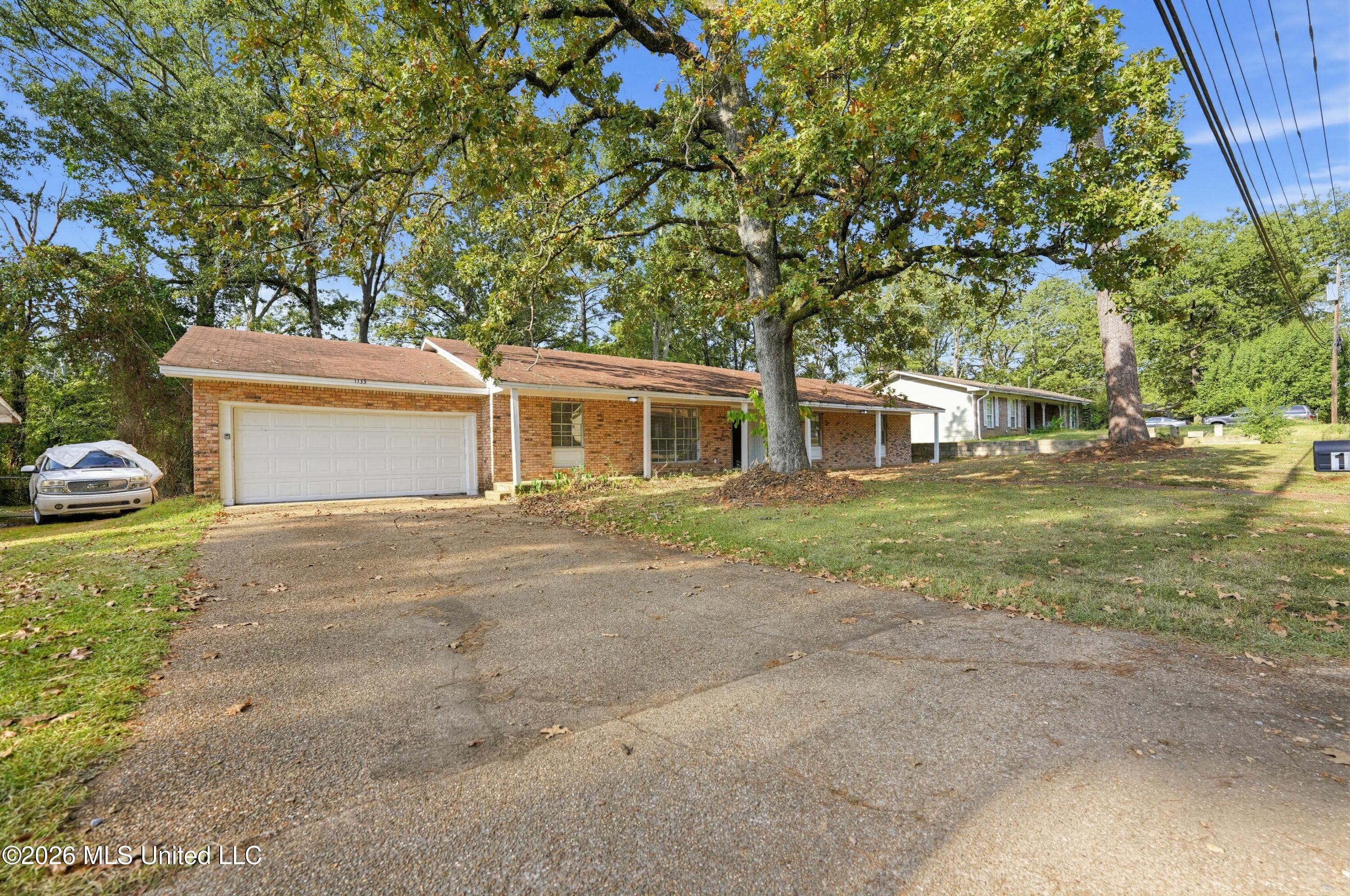 1133 Dardanelle Drive Property Photo 2