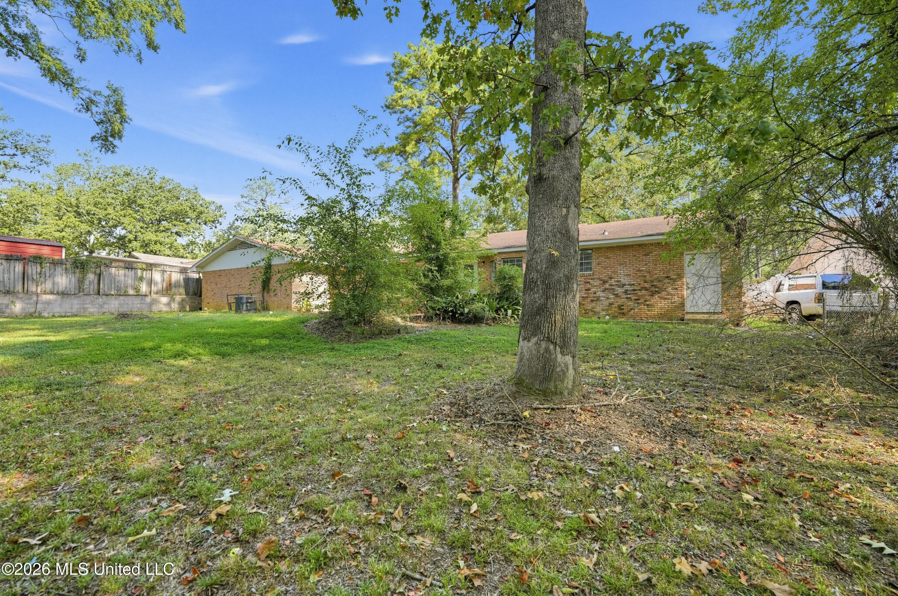 1133 Dardanelle Drive Property Photo 3