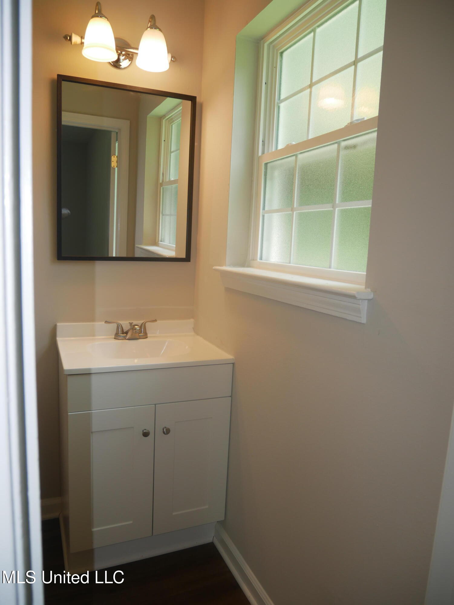 2011 Coral Hills Drive Property Photo 21