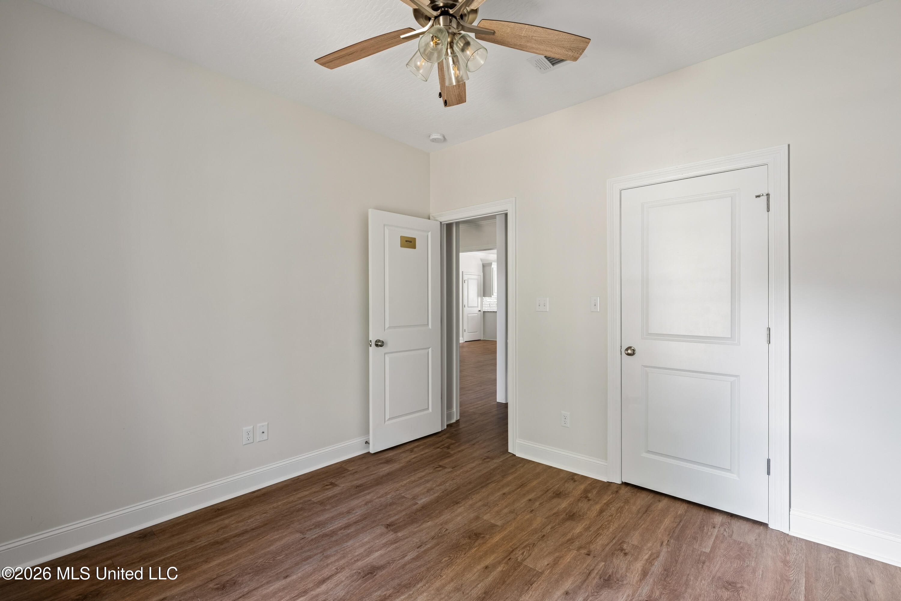 46 Canal Drive Property Photo 13