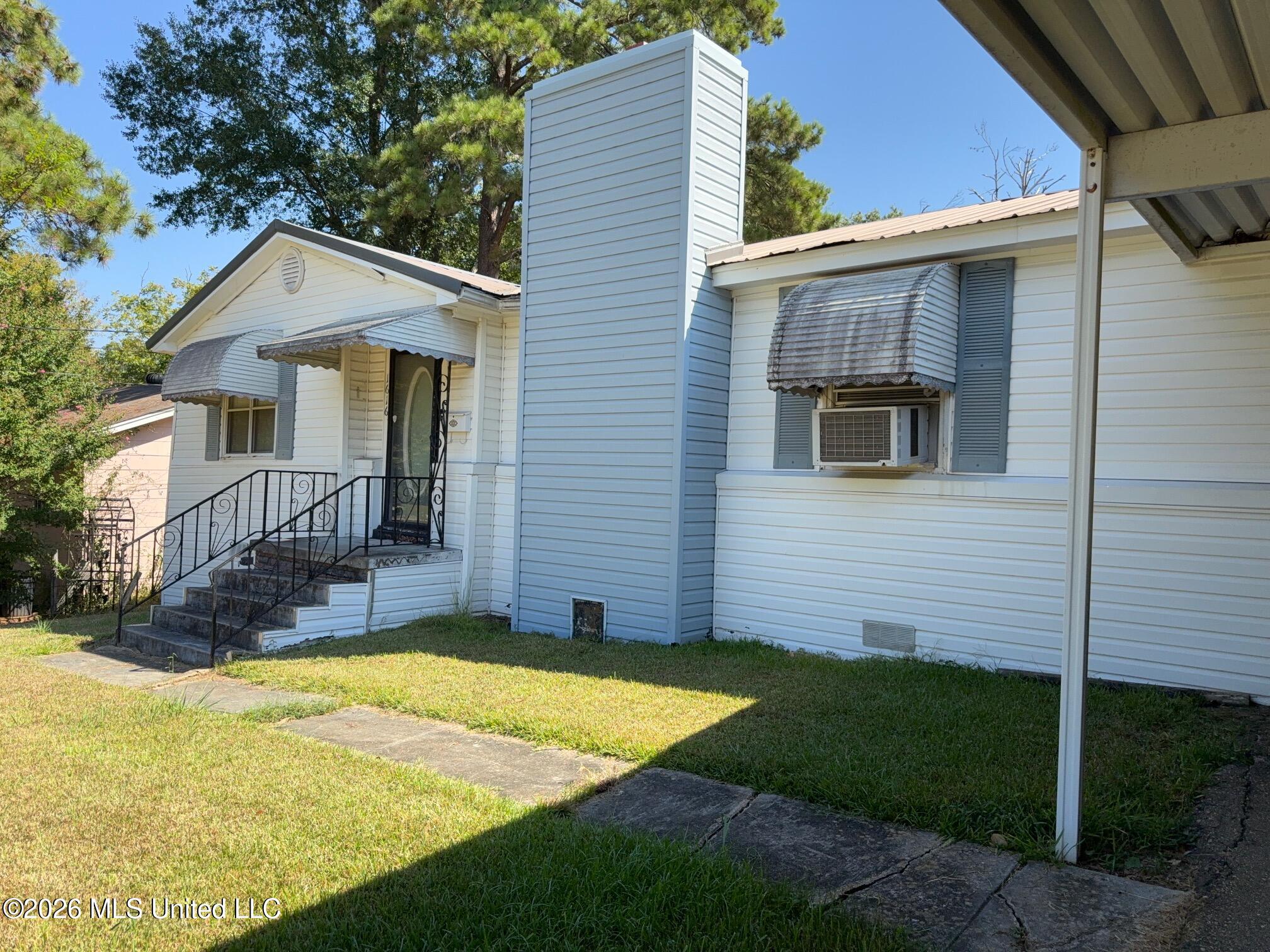 1616 Gibralter Drive Property Photo 1