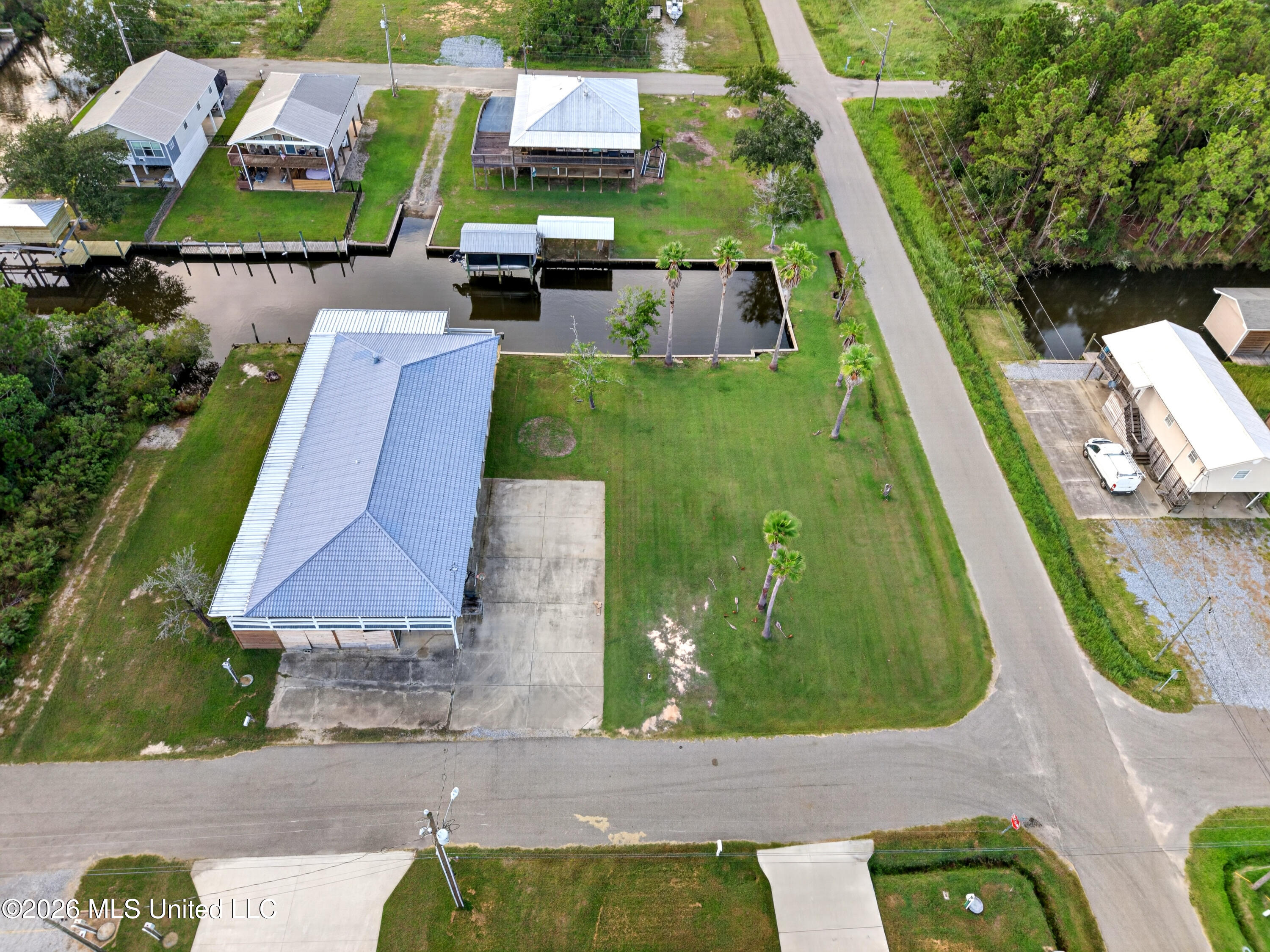 10017 Mississippi Street Property Photo 5