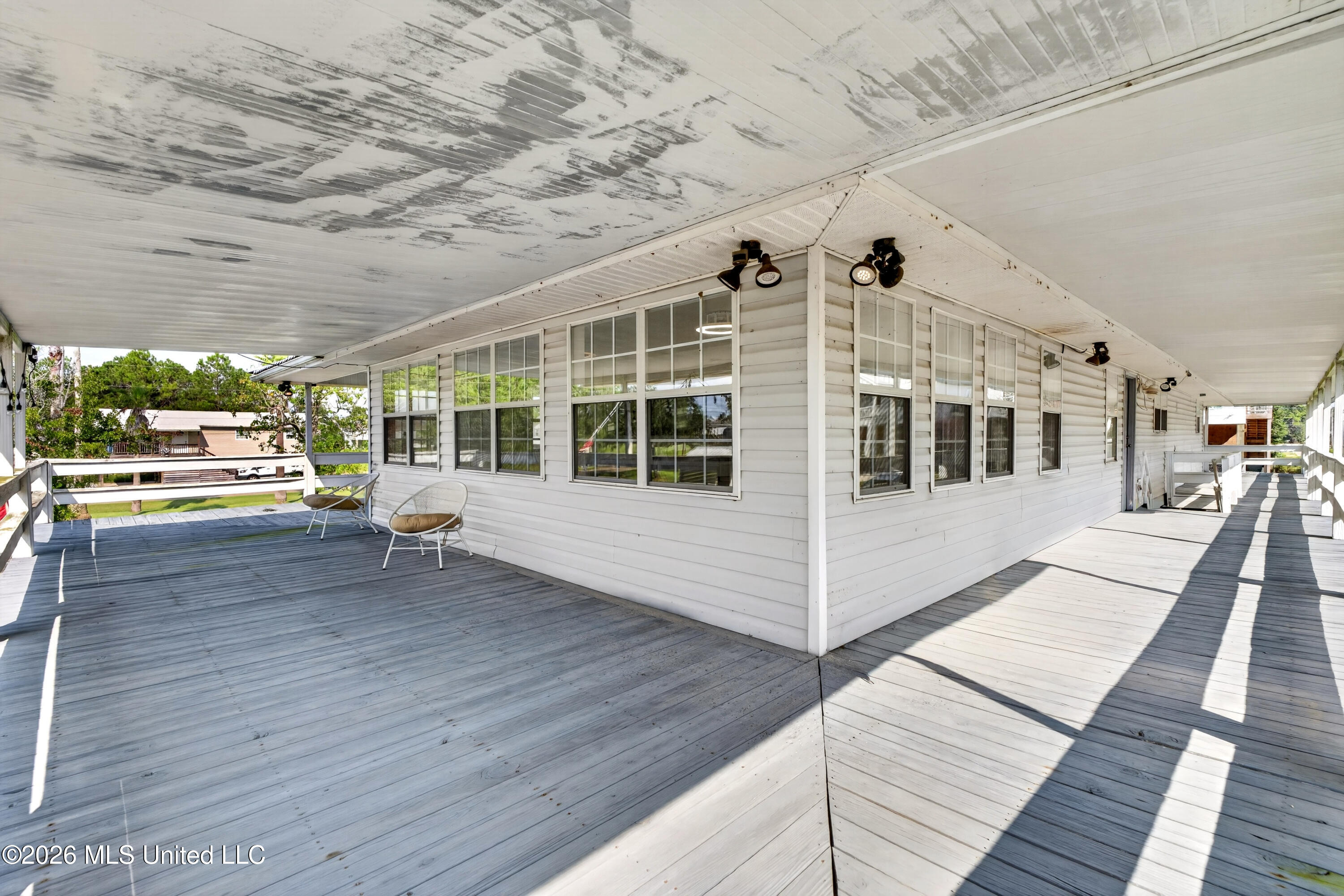 10017 Mississippi Street Property Photo 33