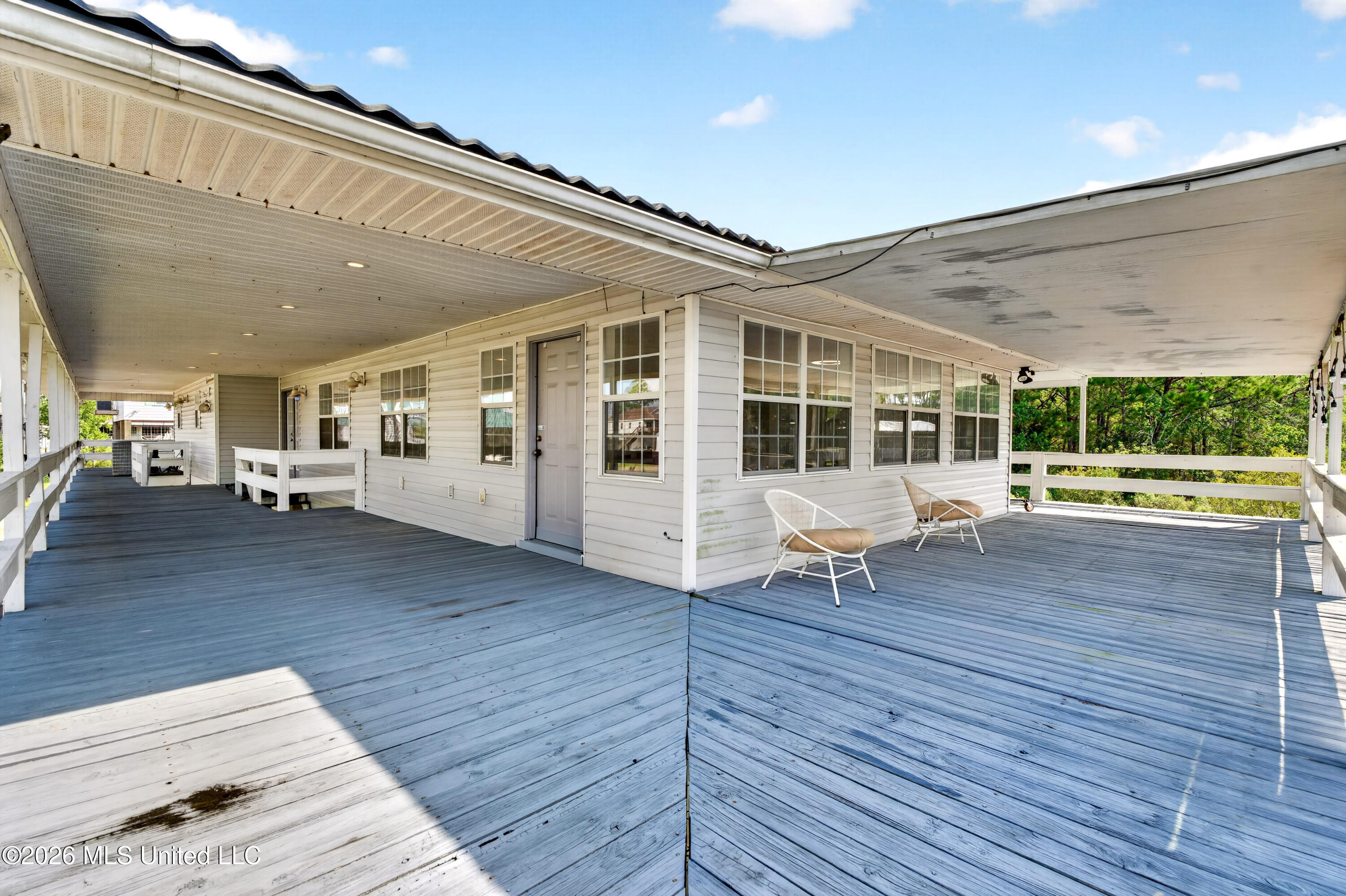 10017 Mississippi Street Property Photo 34