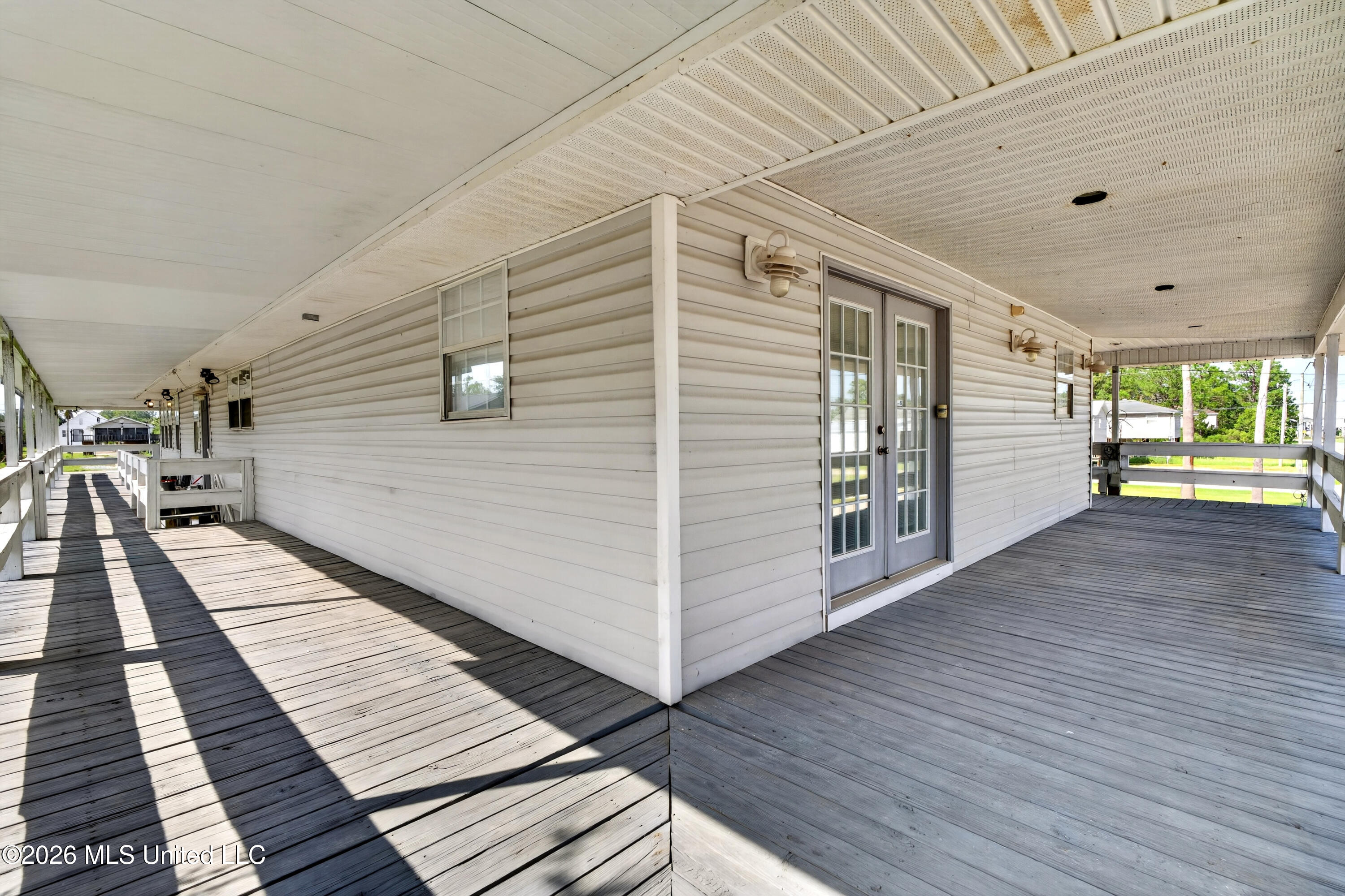 10017 Mississippi Street Property Photo 37
