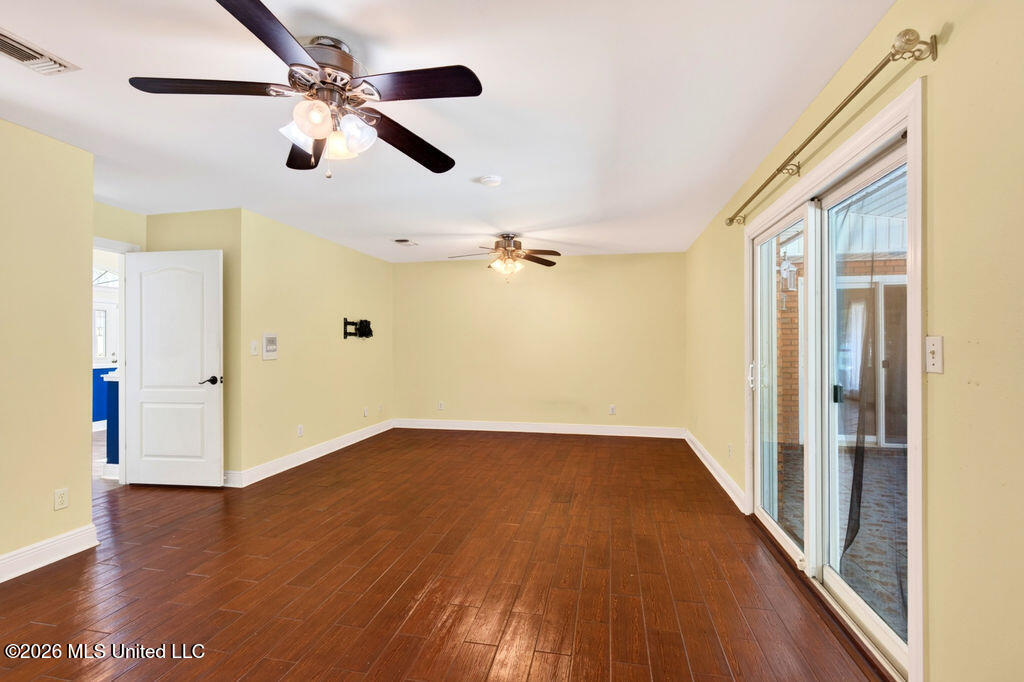 219 Tantallon Drive Property Photo 19
