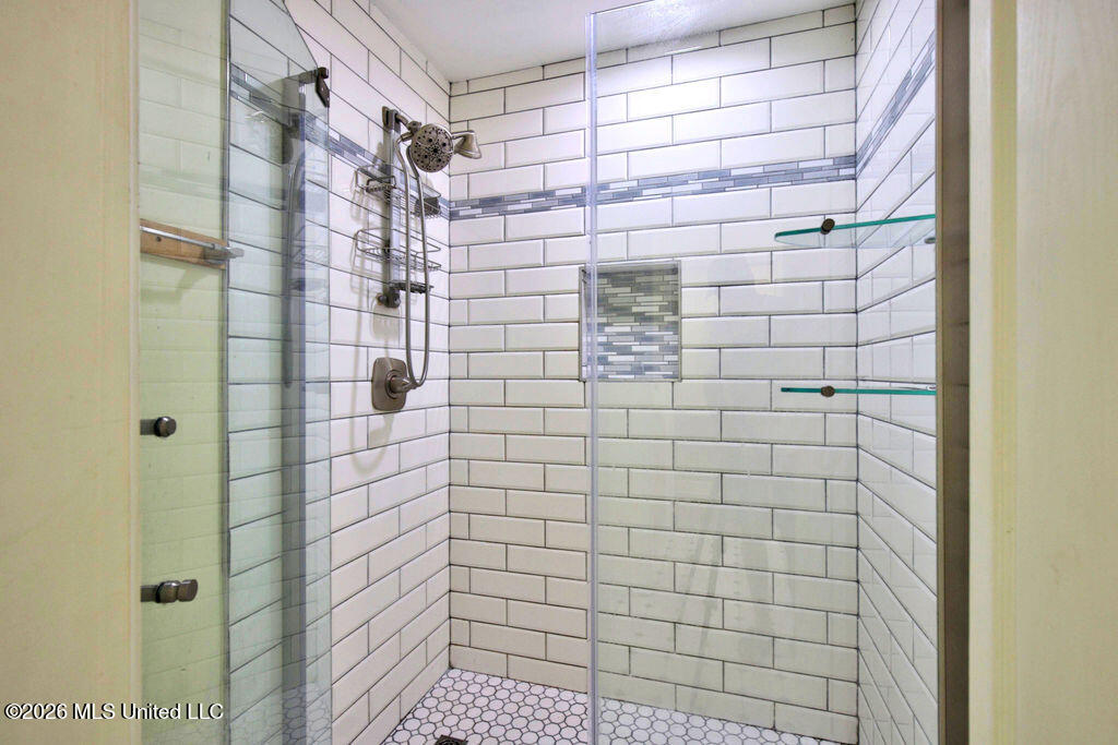 219 Tantallon Drive Property Photo 29