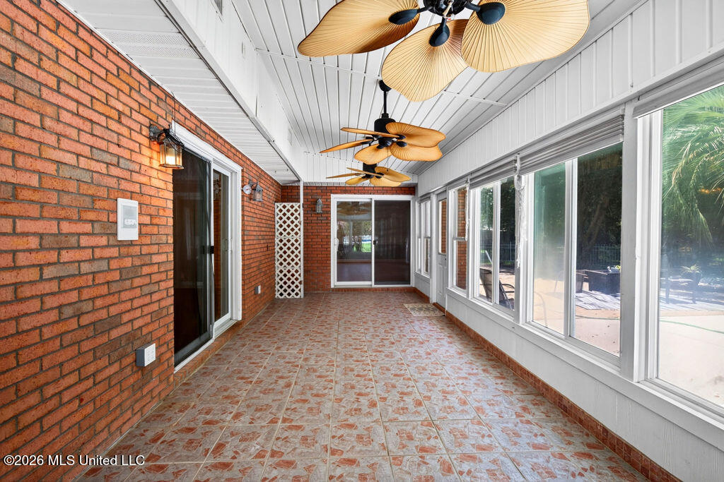 219 Tantallon Drive Property Photo 34
