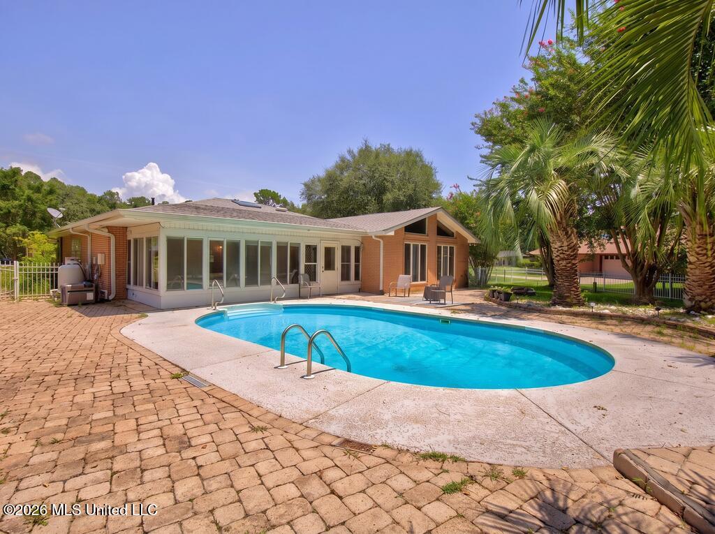 219 Tantallon Drive Property Photo 42