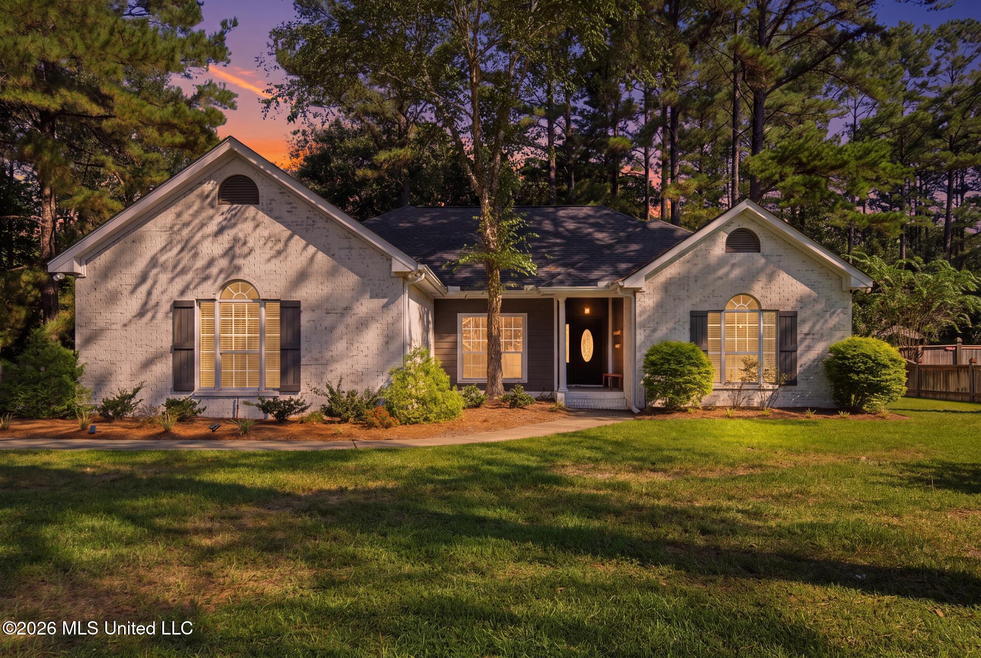 15 Plainview Crossing Property Photo 2