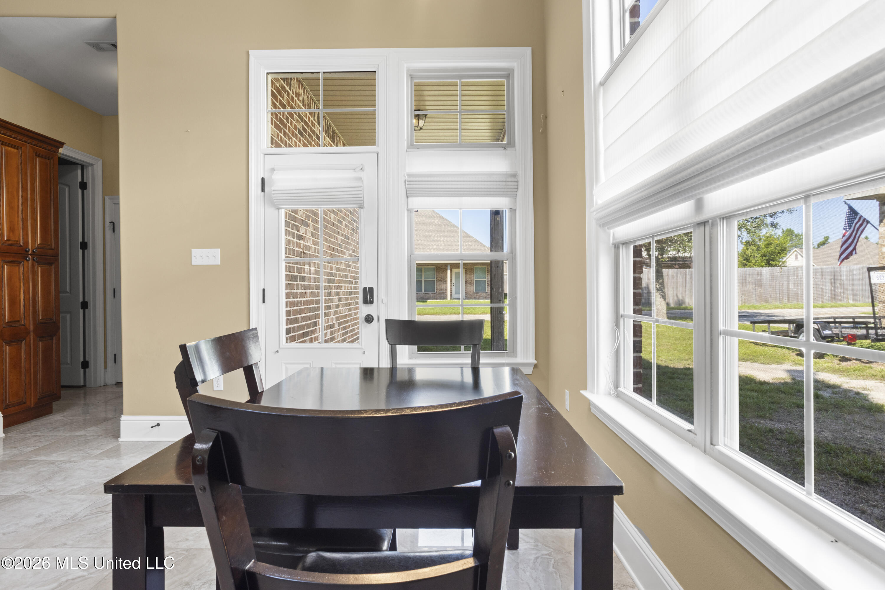526 Palm Breeze Drive Property Photo 18