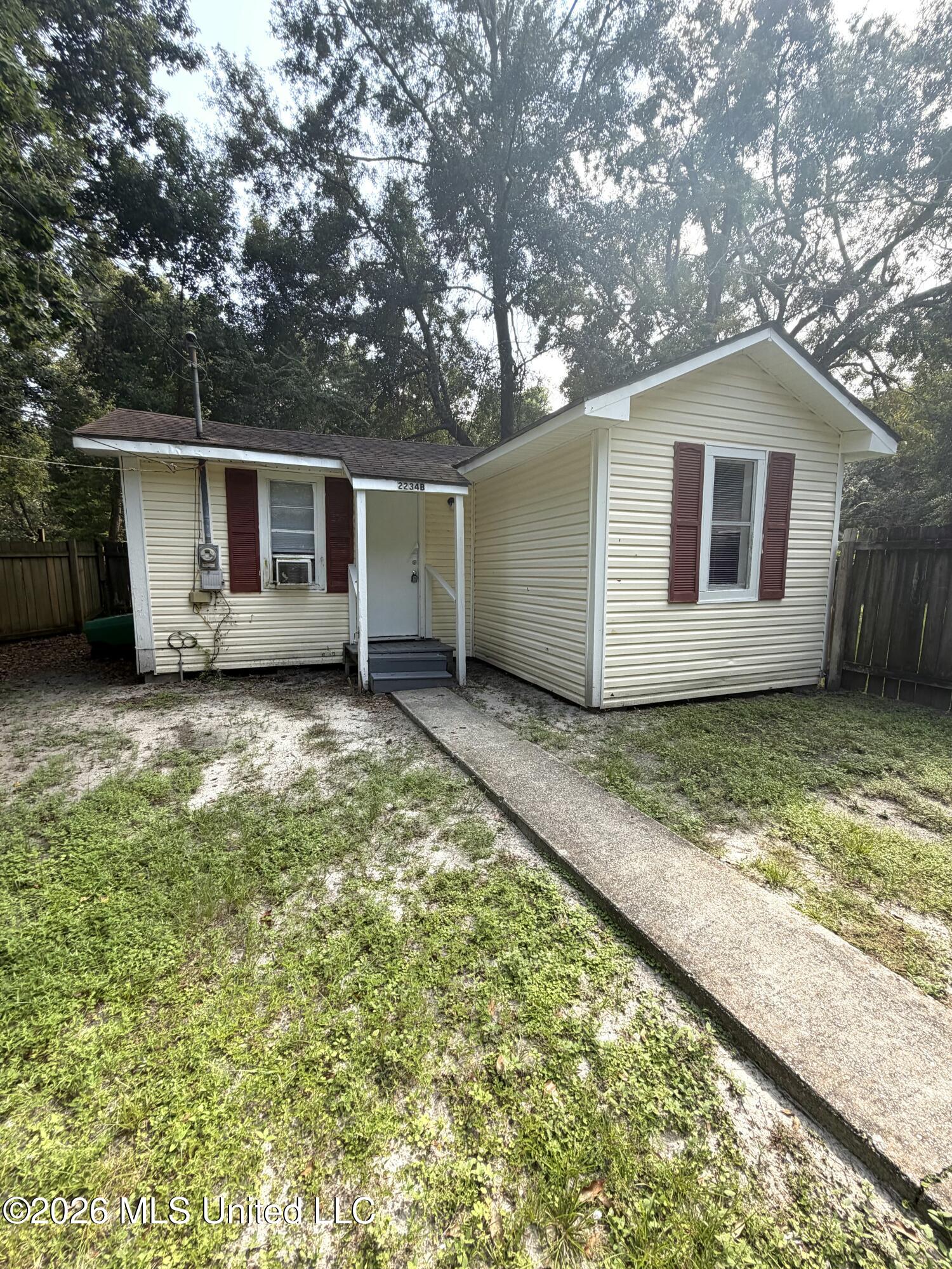 2234 5th Avenue Property Photo 1