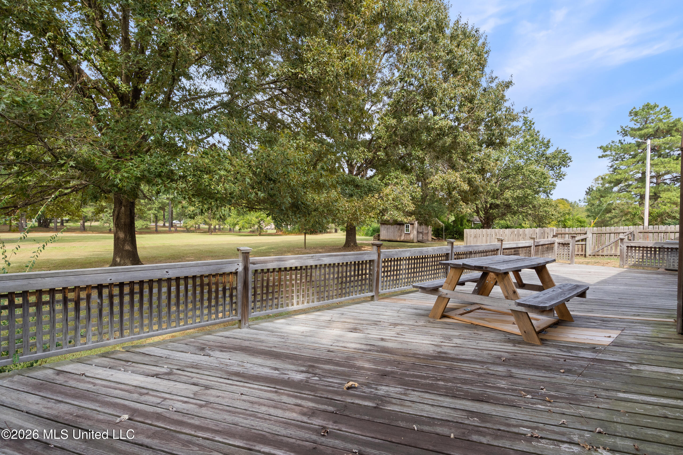 197 Nonconnah Drive Property Photo 14