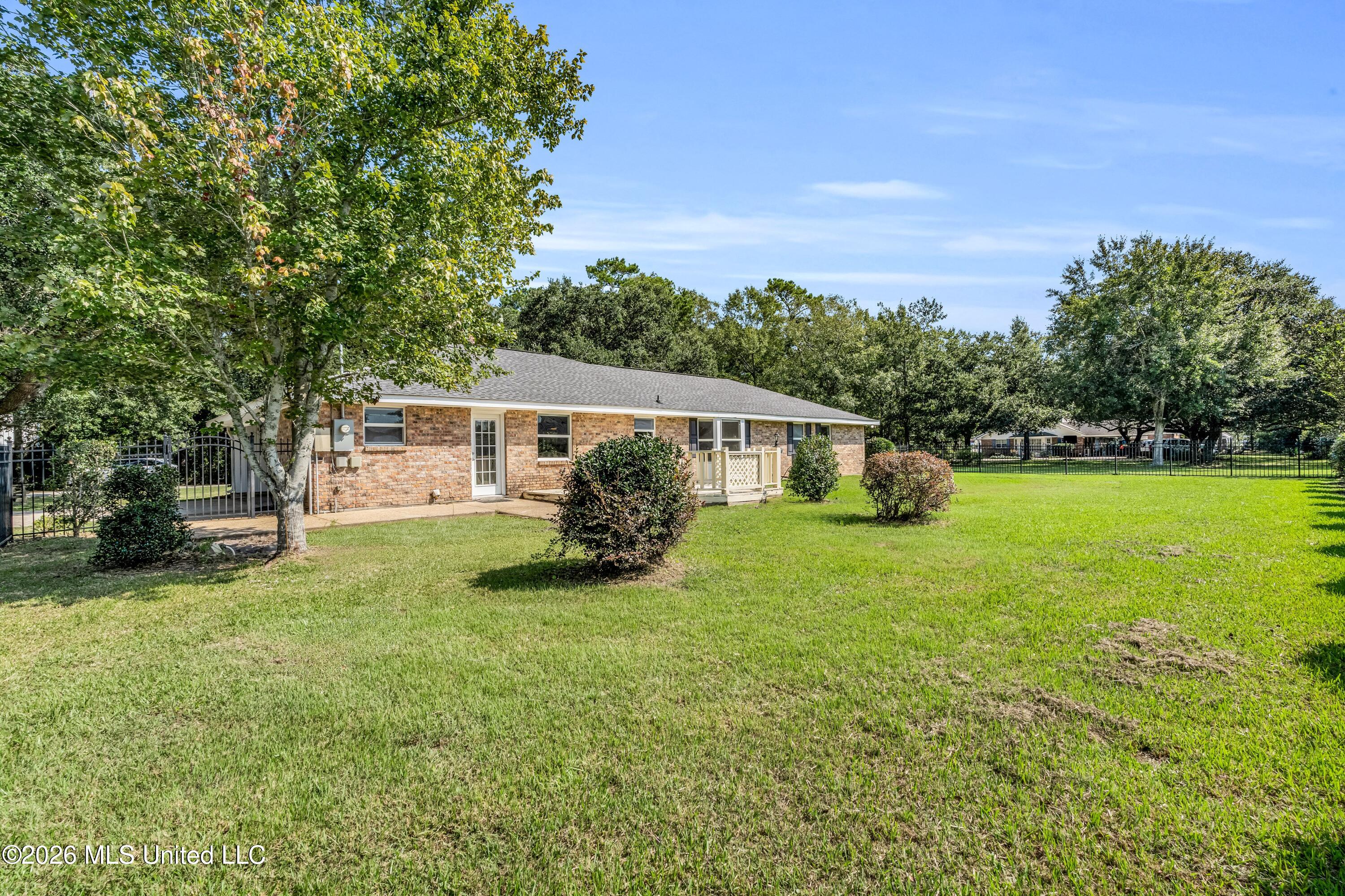 530 Bismark Street Property Photo 19